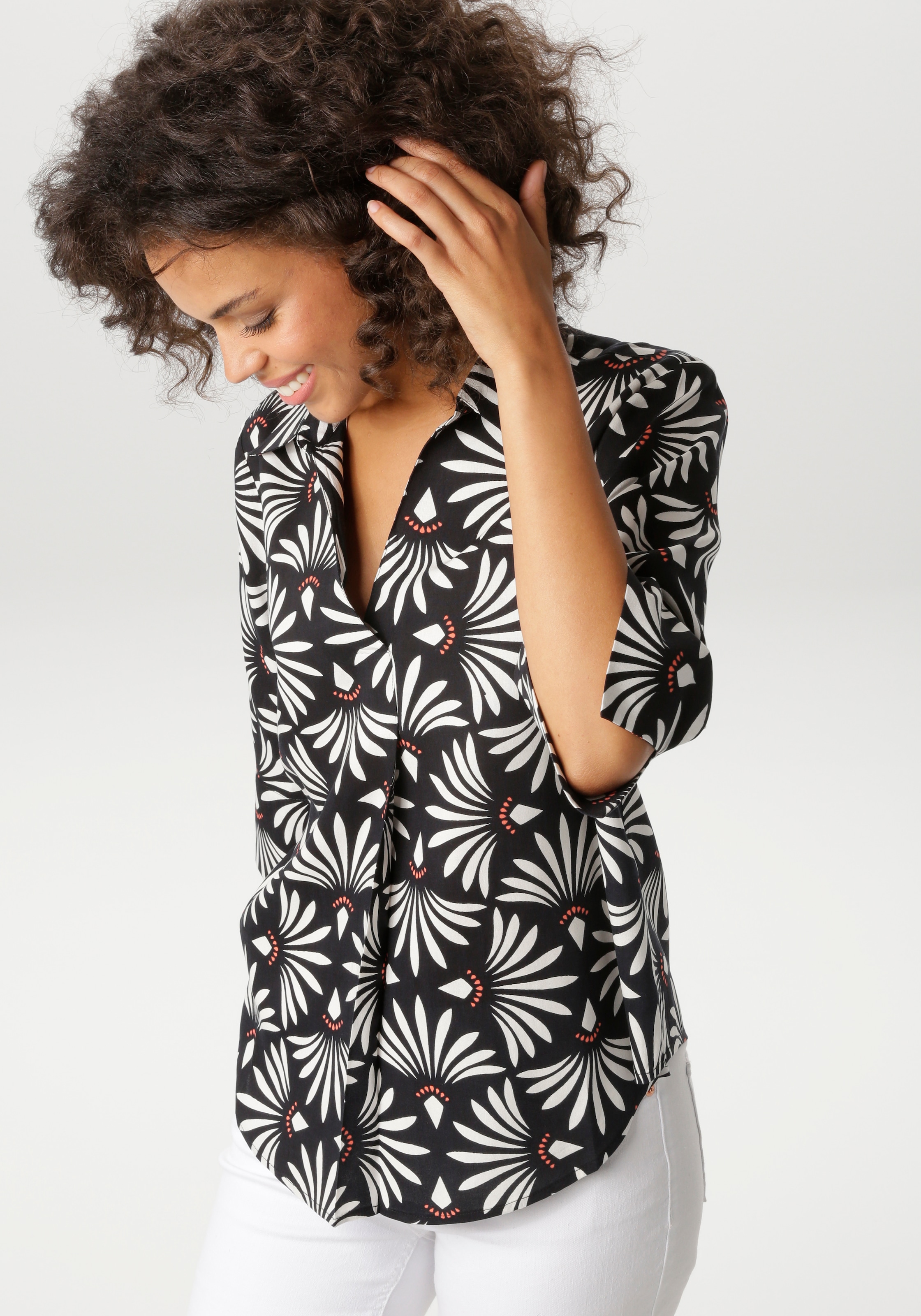 Image of Aniston CASUAL Schlupfbluse mit fantasievollem, grafischen Druck