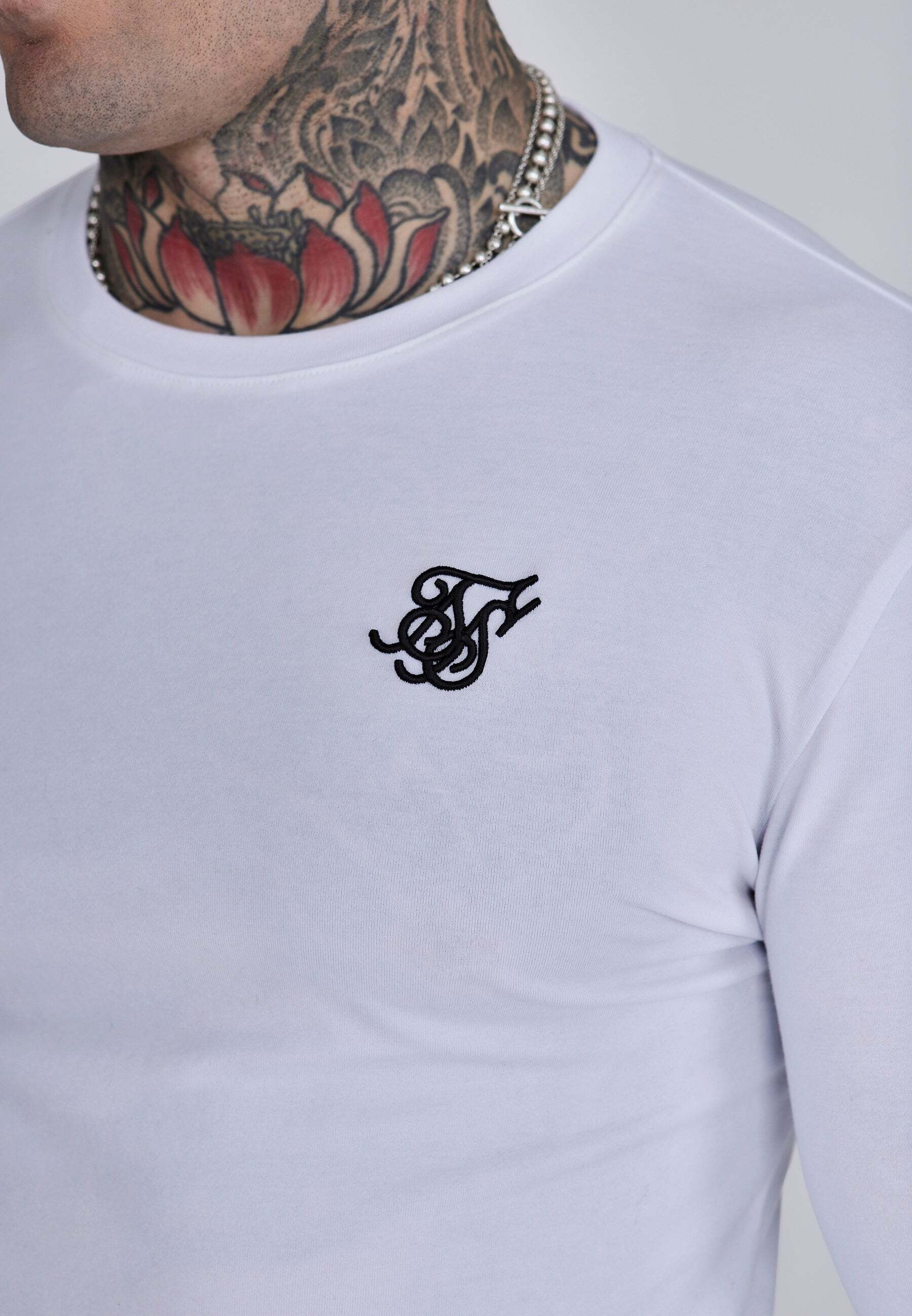 Siksilk T-shirt à manches longues »Siksilk Langarmshirt Essentials Long Sleeve T-Shirt«
