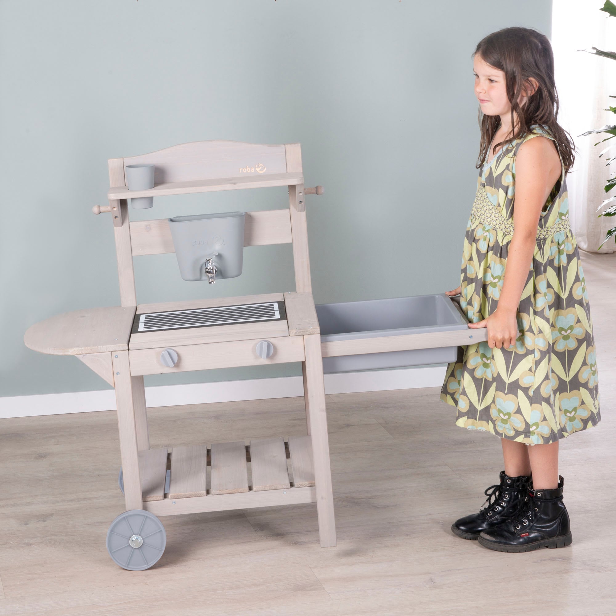 roba® Cuisine de jeu d'extérieur »Mobile Matschküche BBQ, aus Holz« FSC® - schützt Wald