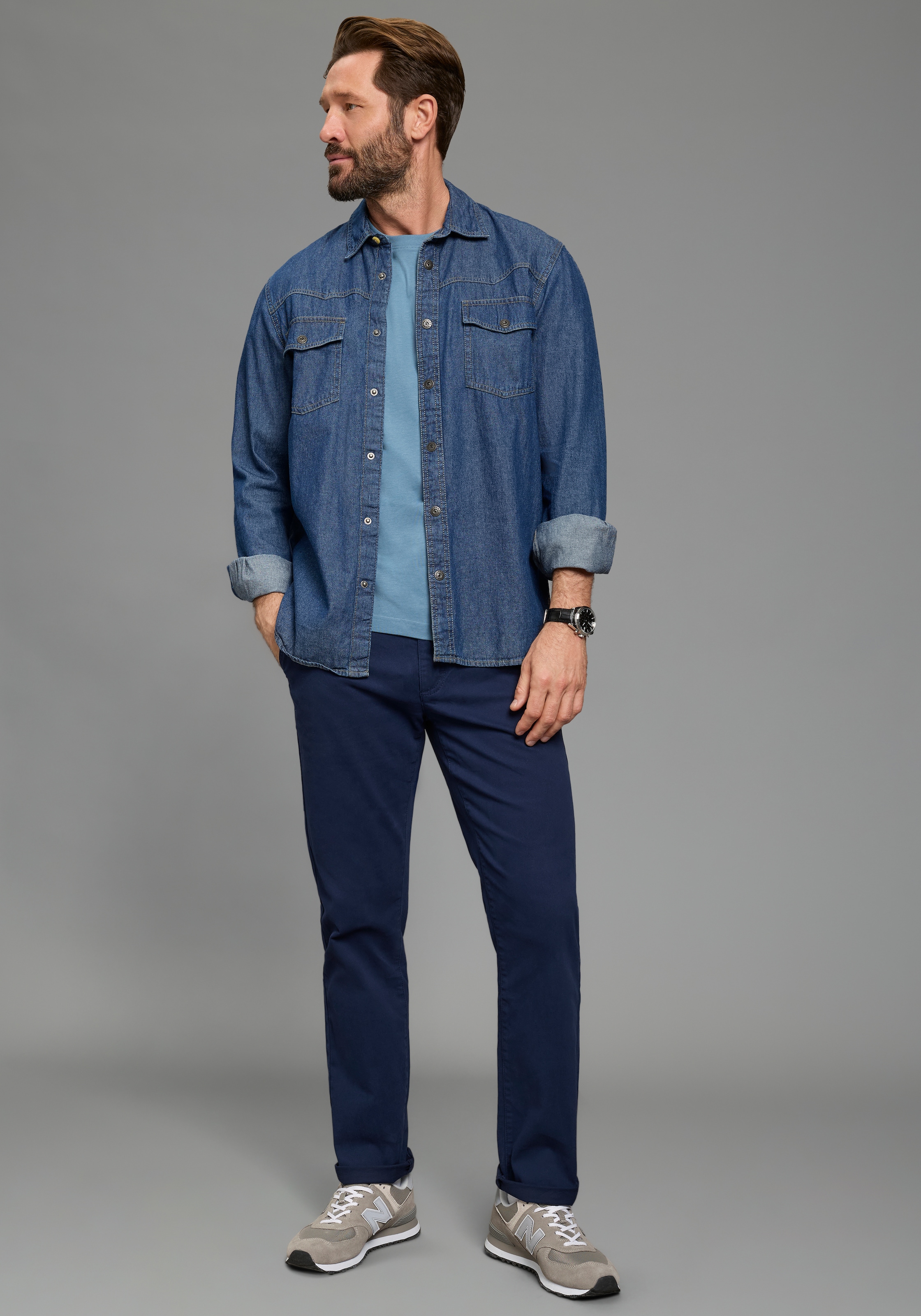 Man's World Rundhalsshirt »Neue Kollektion!« Regular Fit, kurzarm, mit Brusttasche, unifarben