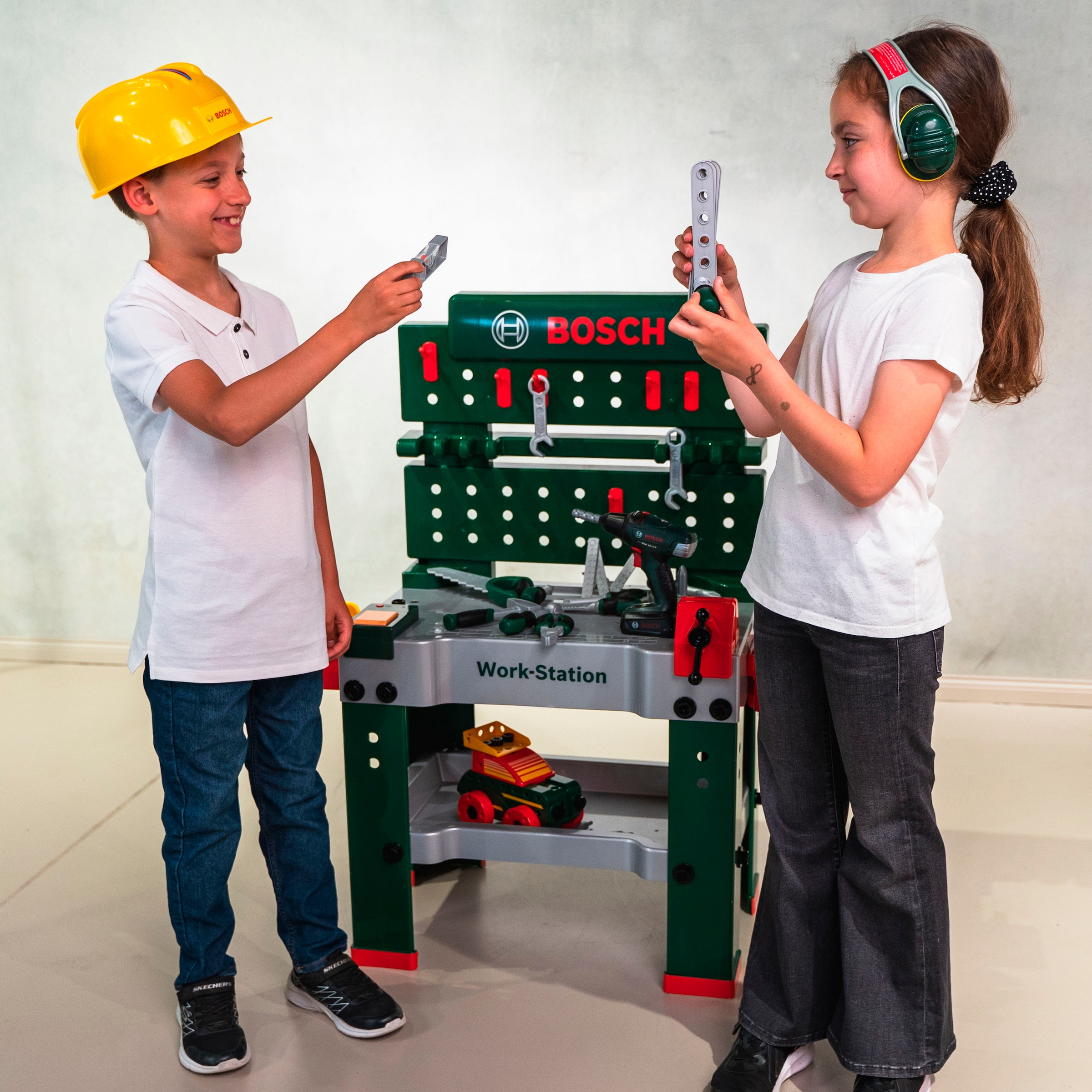 Klein Établi de jeu »BOSCH Werkbank No.1 2016« mit Sound, Made in Germany