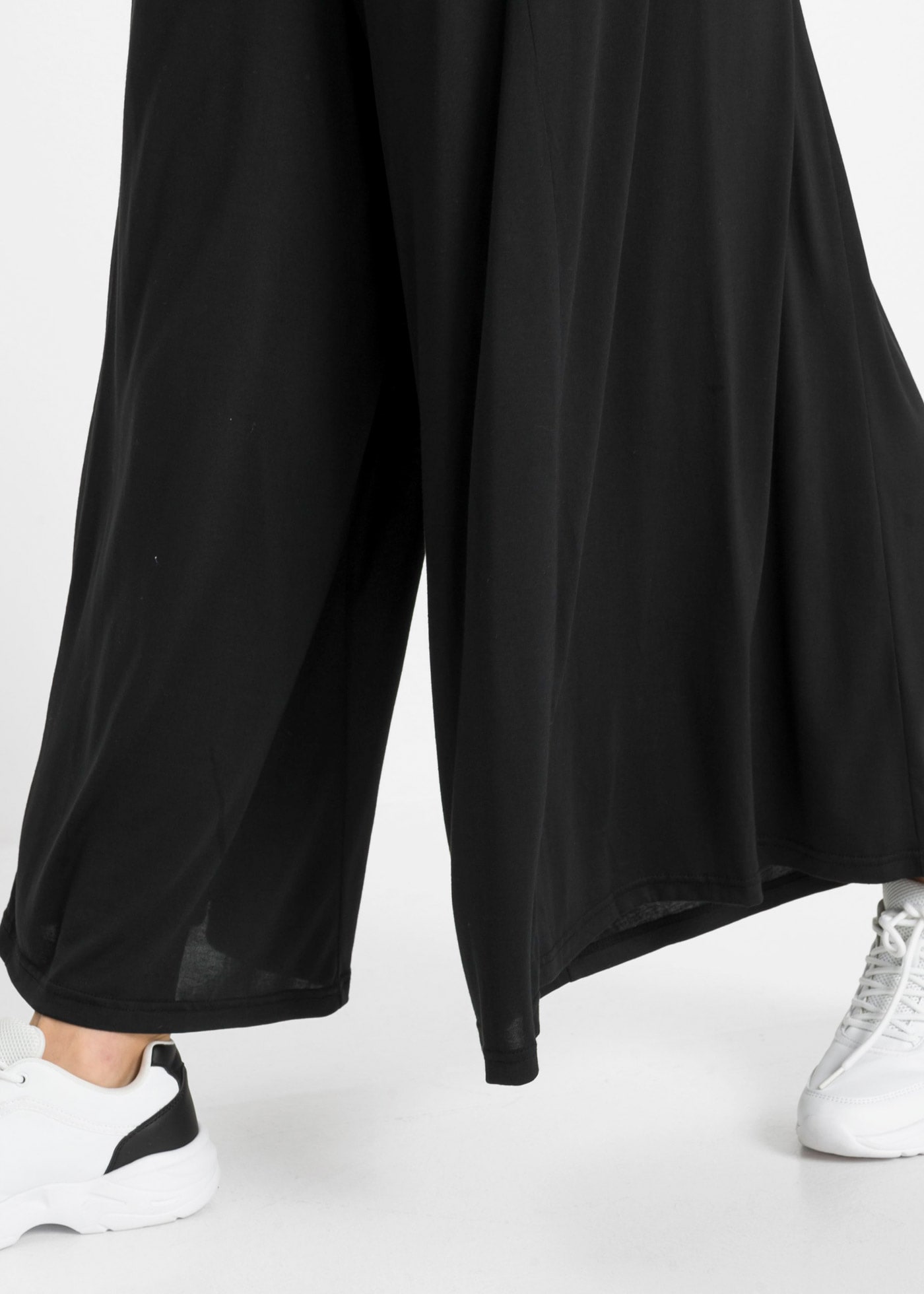 bonprix Jupe-culotte »Jersey-Culotte mit weitem Bein«  aus Modal und Polyester, Loose fit Passform, weites Bein