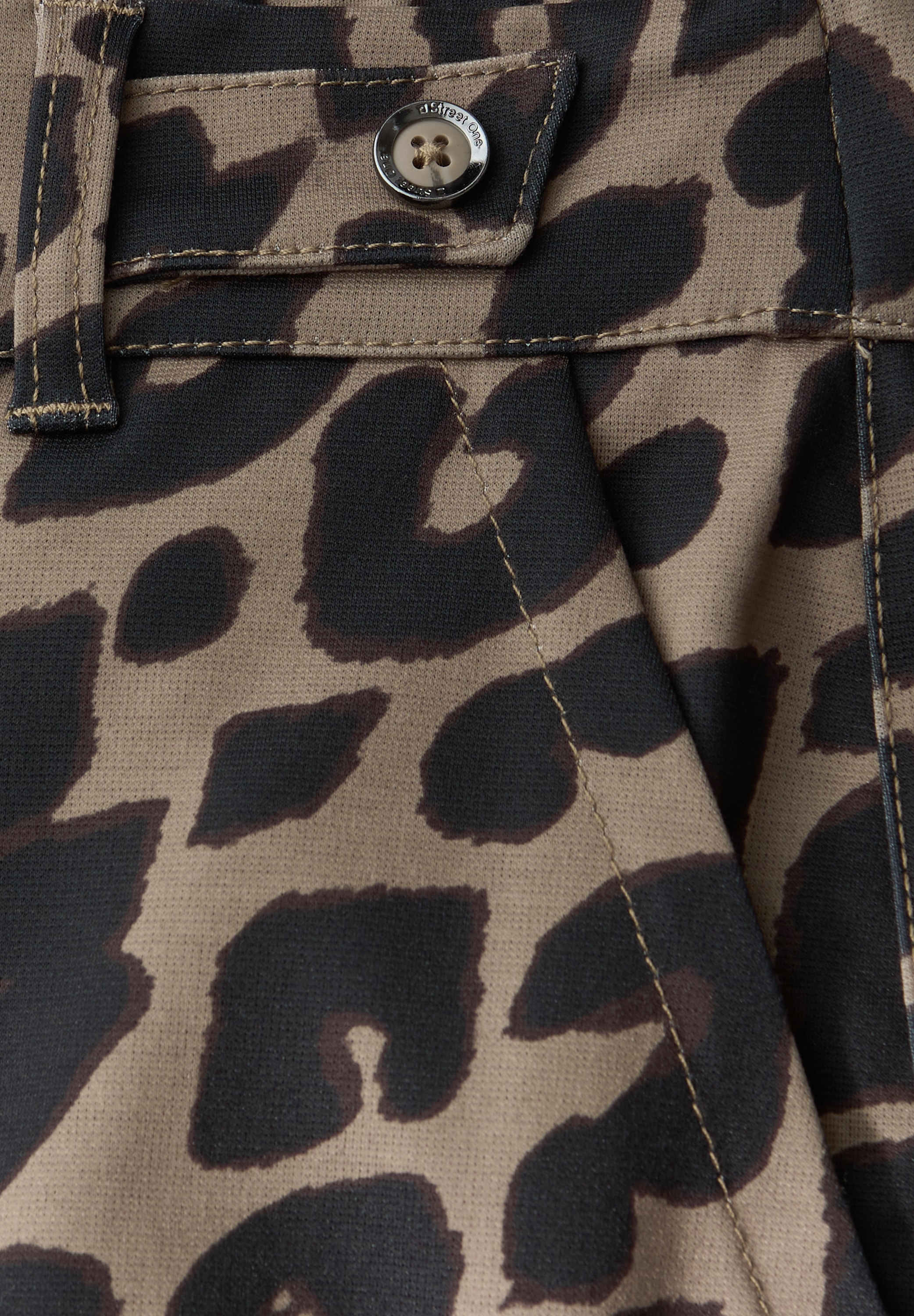 STREET ONE Stoffhose  mit Leo-Print