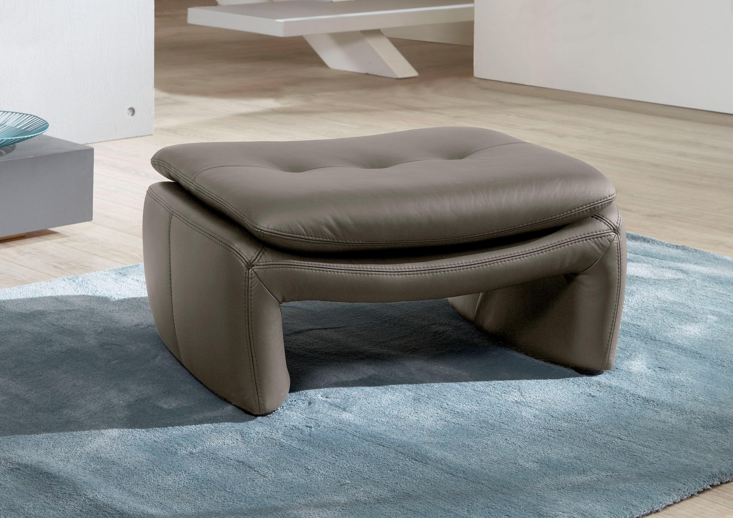 Image of PLACES OF STYLE Hocker "Luna"