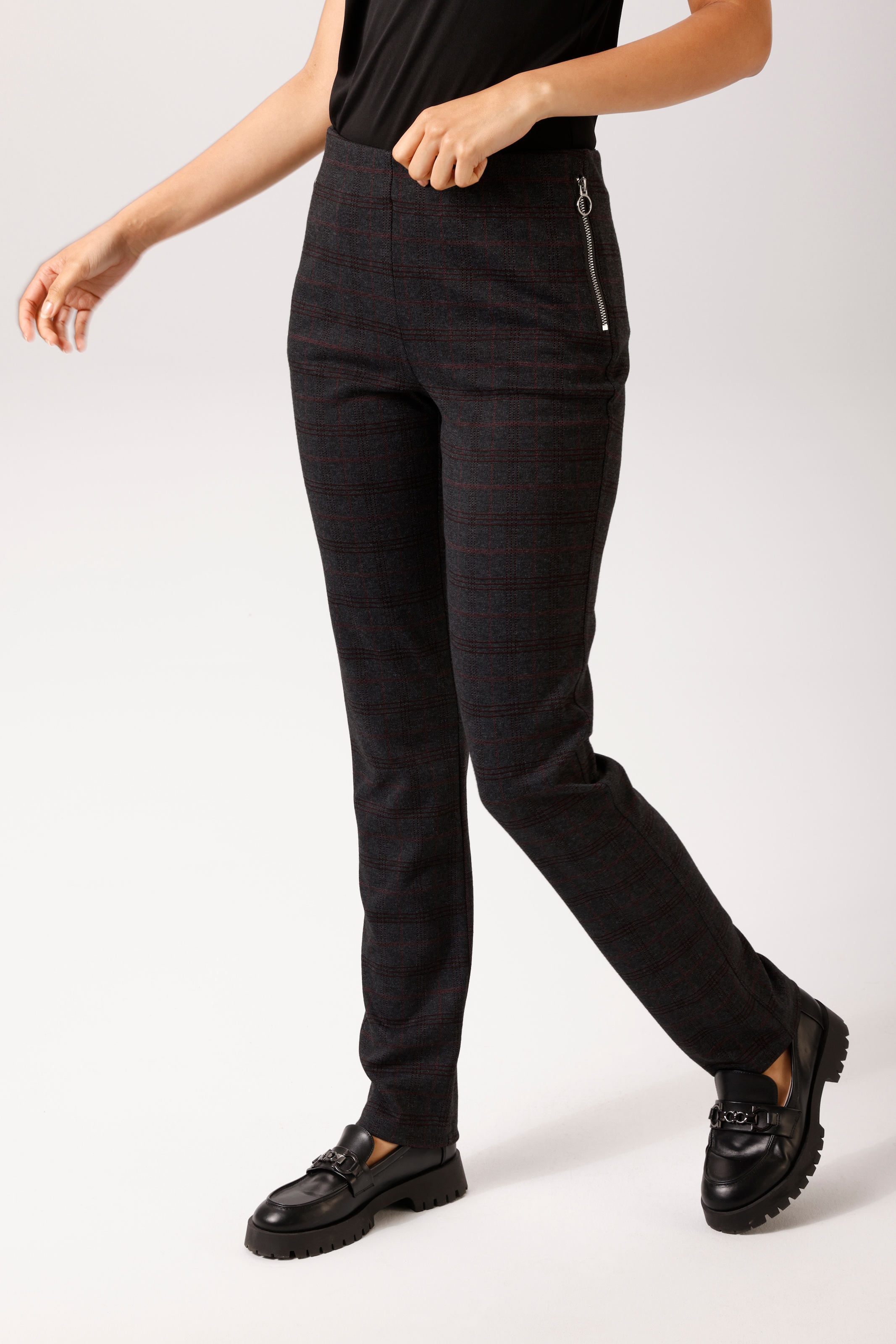 Image of Aniston CASUAL Schlupfhose im dezenten, trendfarbenen Karo-Dessin - NEUE KOLLEKTION
