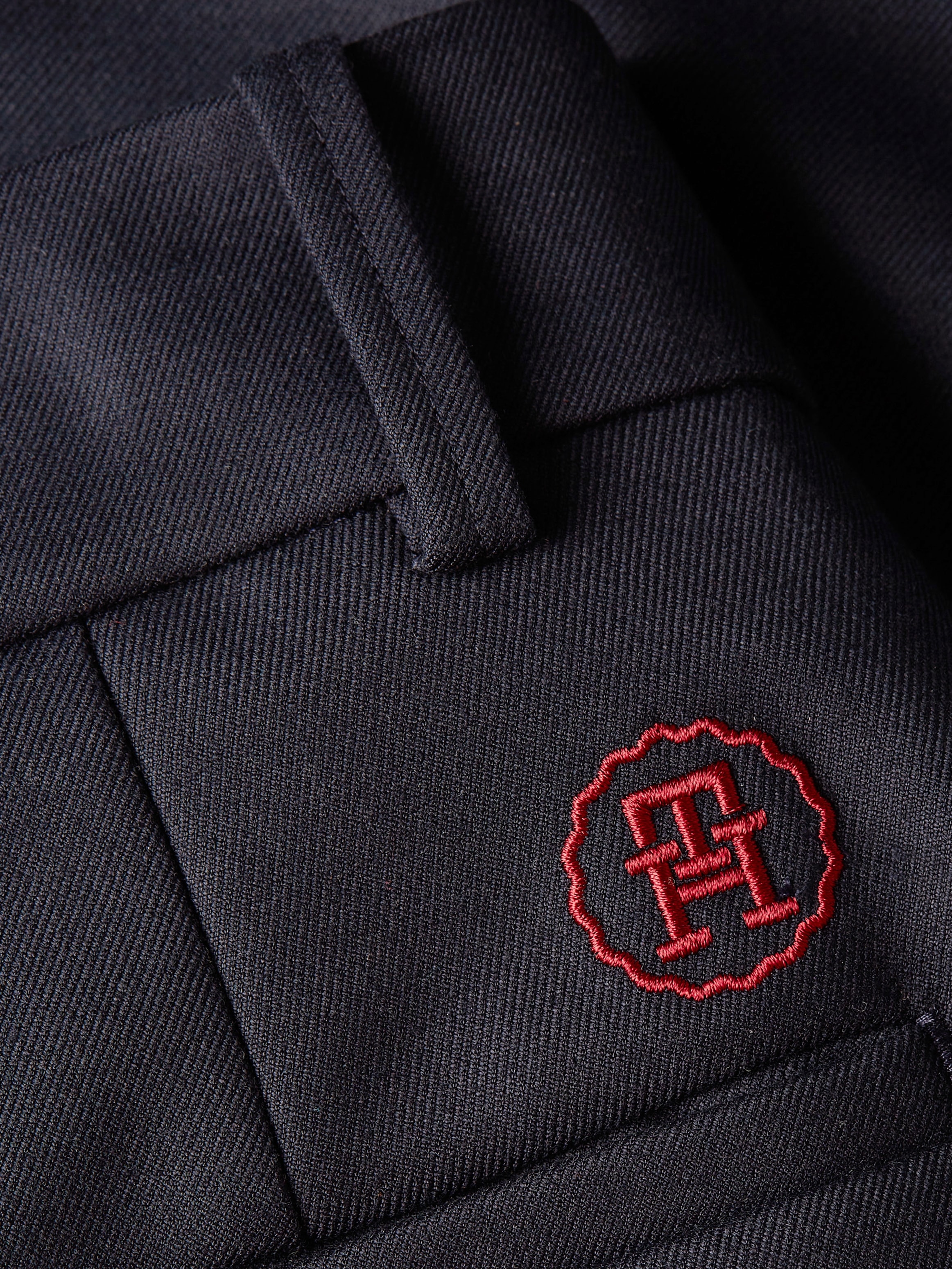 Tommy Hilfiger Webhose »MD CORE RELAXED STRAIGHT PANT«, mit Logostickerei auf der Rückseite