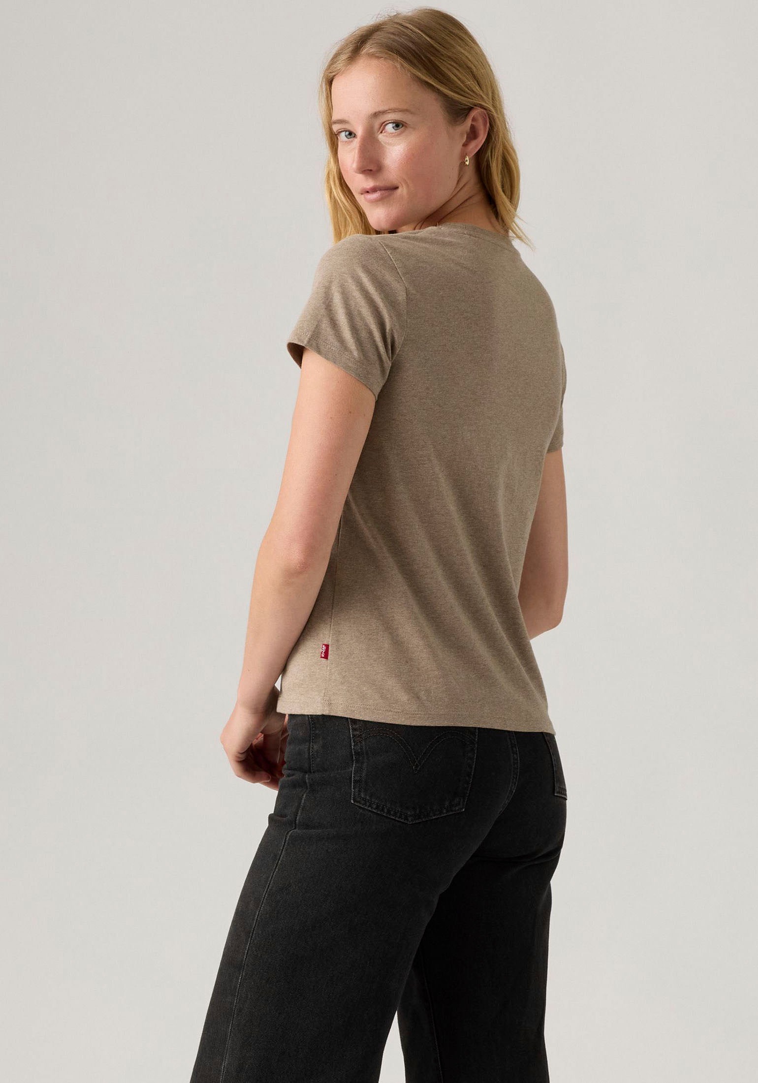 Levi's® T-Shirt »THE PERFECT TEE«, mit Batwing-Logoprint