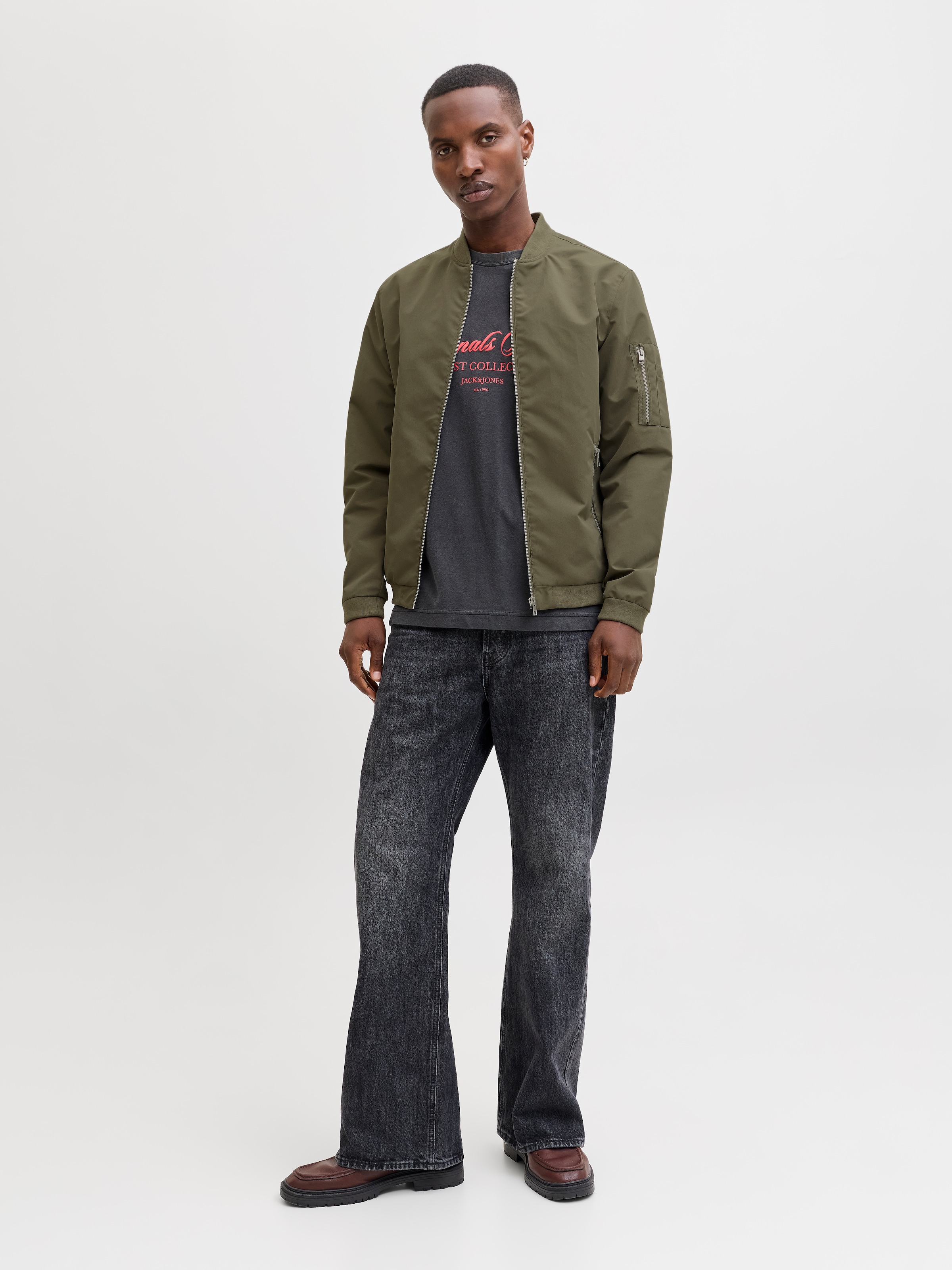 Jack & Jones Blouson »JJERUSH mit Stehkragen und Reissverschlusstaschen« sans capuche uni, tendance, coupe régulière, polyester
