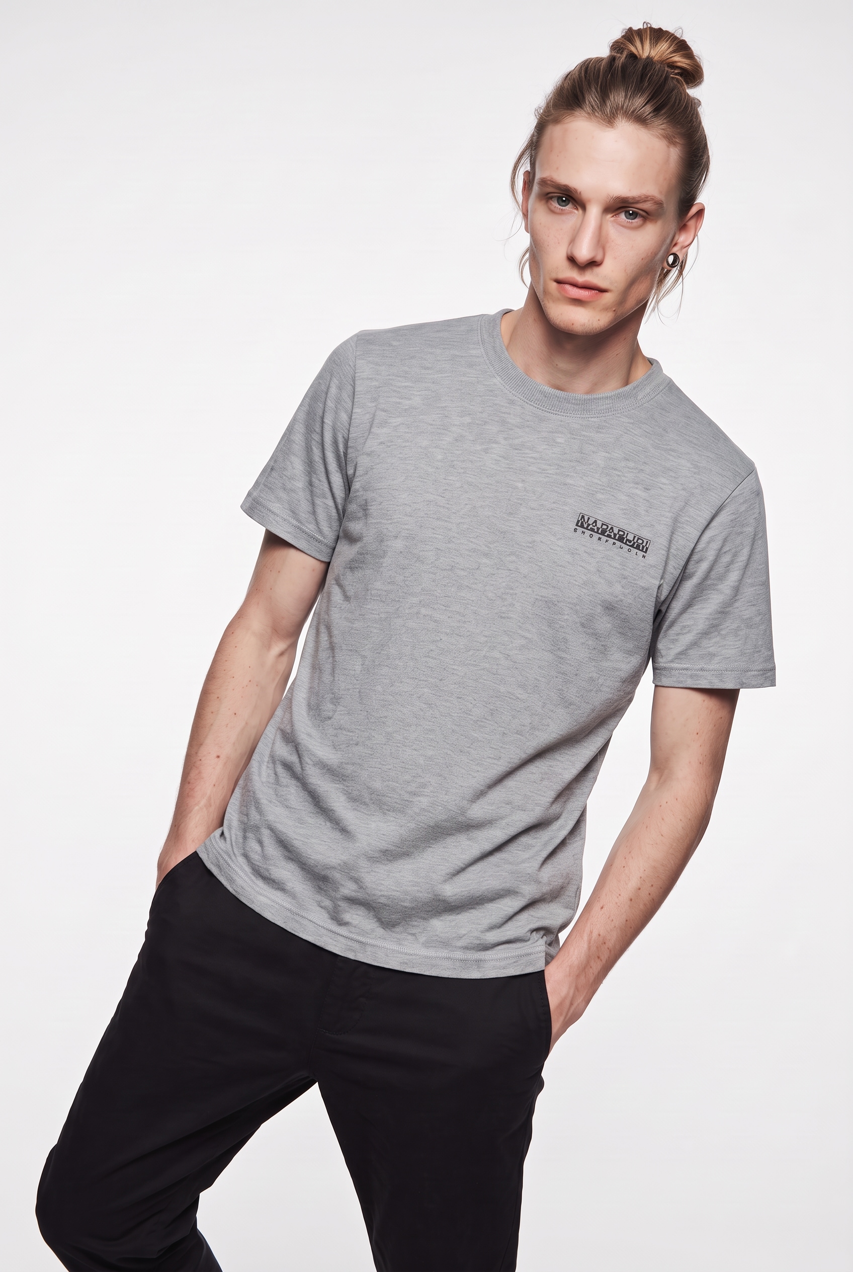 Image of Napapijri Kurzarmshirt "S-SOVANA SS" mit Rundhalsausschnitt, unifarben, aus Baumwolle