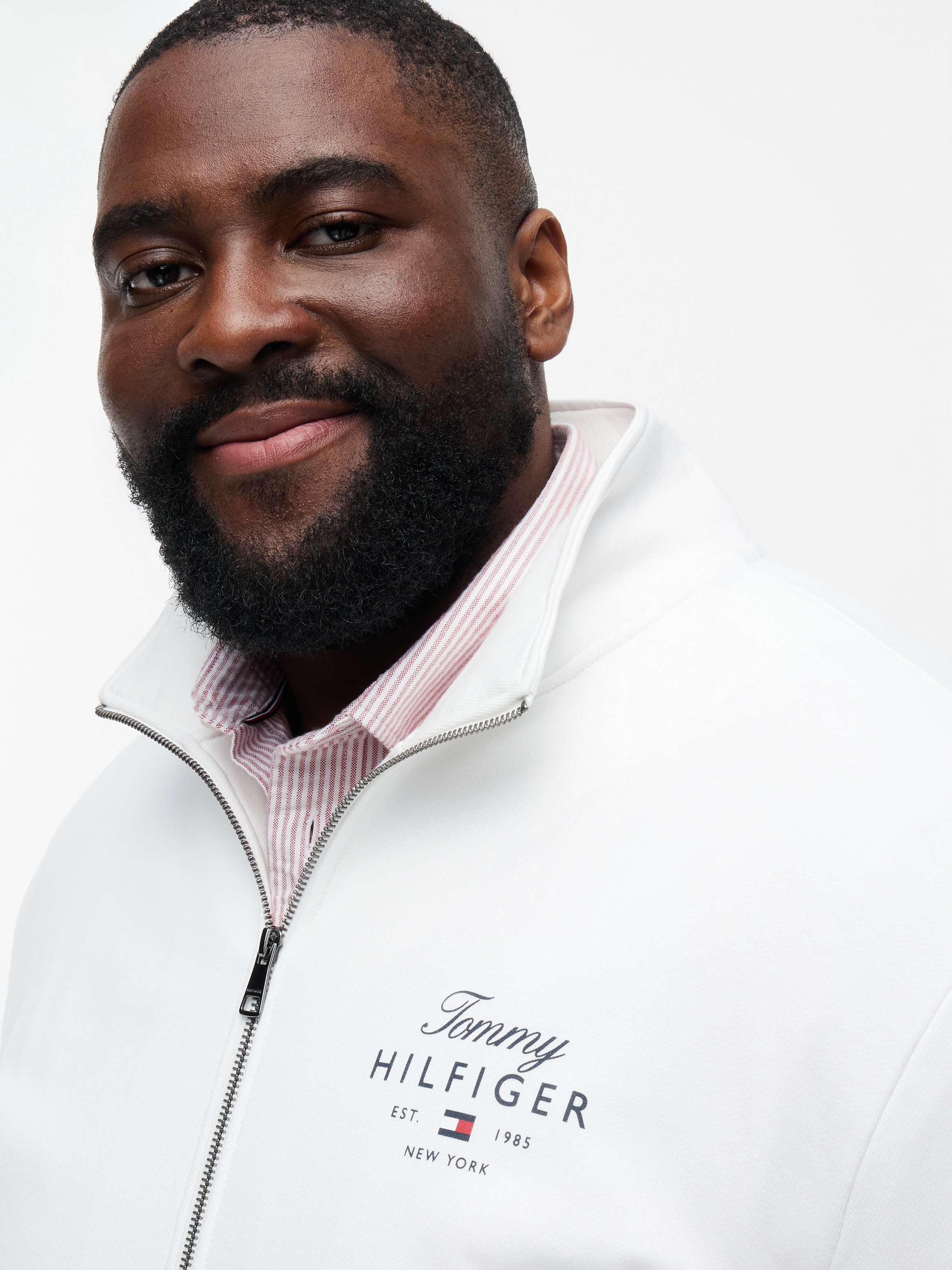 Tommy Hilfiger Big & Tall Sweatjacke »BT-SCRIPT STACK STAND COLLAR« Grosse Grössen