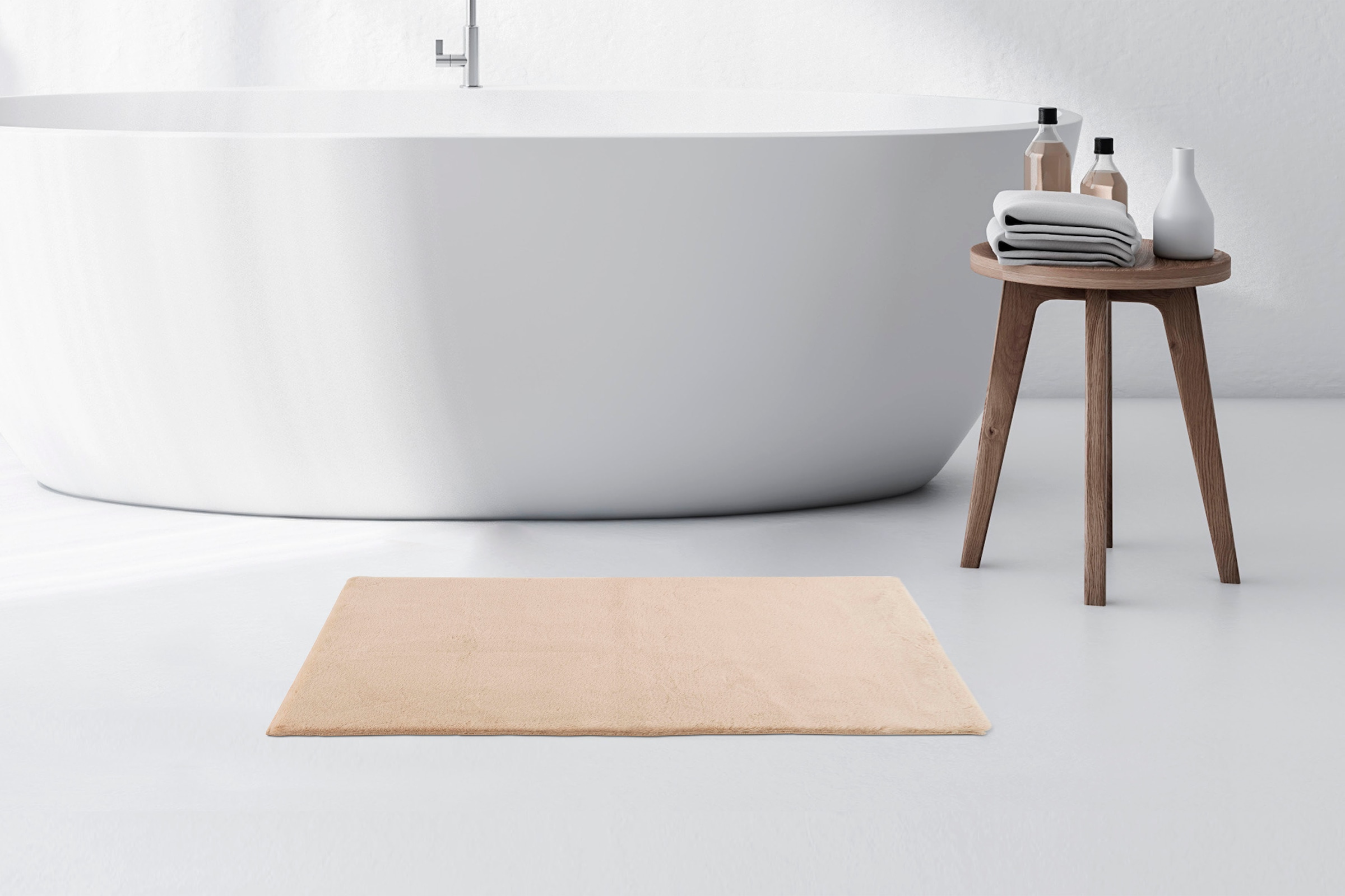 Kayoom Badematte »Rabbit Light«, rutschhemmend beschichtet, fussbodenheizungsgeeignet, weiche Kaninchenfell Haptik, Badezimmer, Kinderzimmer, Schlafzimmer