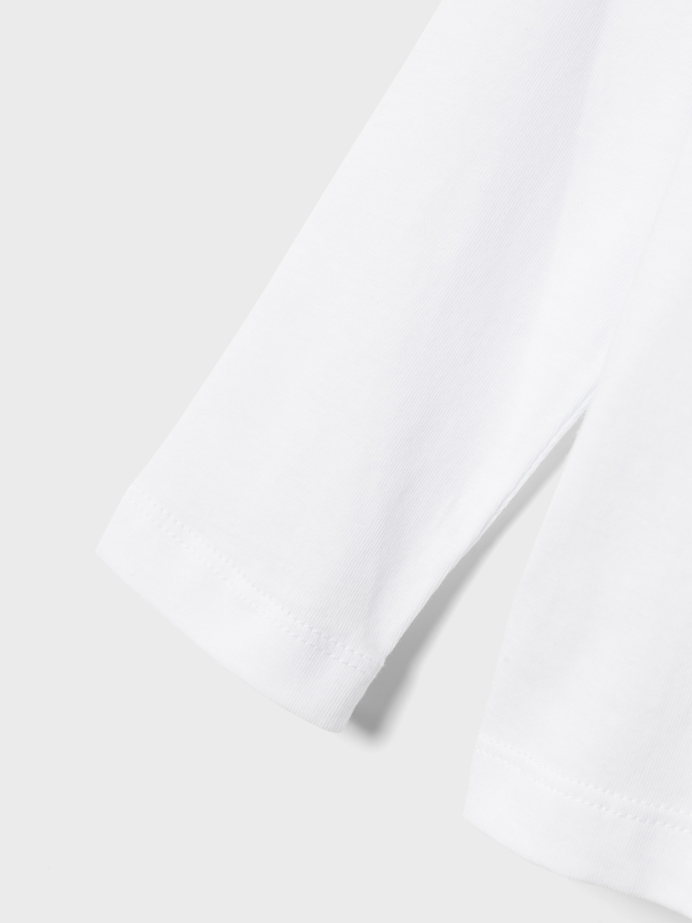 Name It T-shirt à manches longues »NMMVOBBO LS NREG TOP NOOS« en forme basique