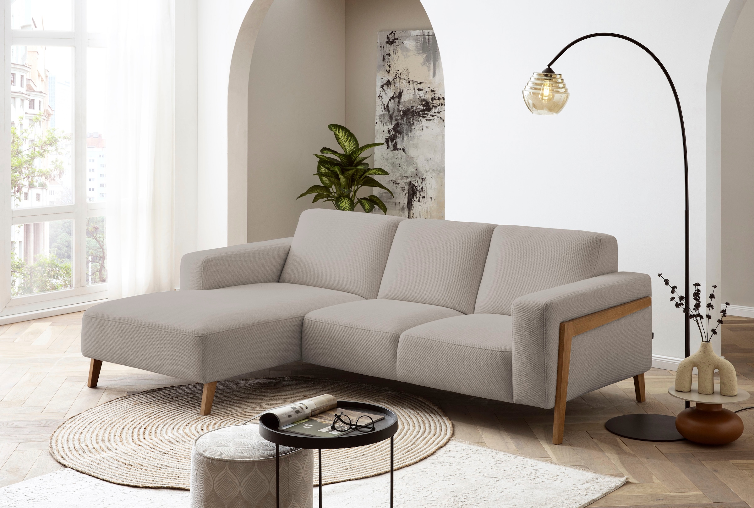 exxpo - sofa fashion Ecksofa »Starr Scandic Design, tolle Verarbeitung, bequem, Sichtholz am Armteil«, L-Form, wahlw. elektrische Sitztiefenverstellung, Massivholzfüsse