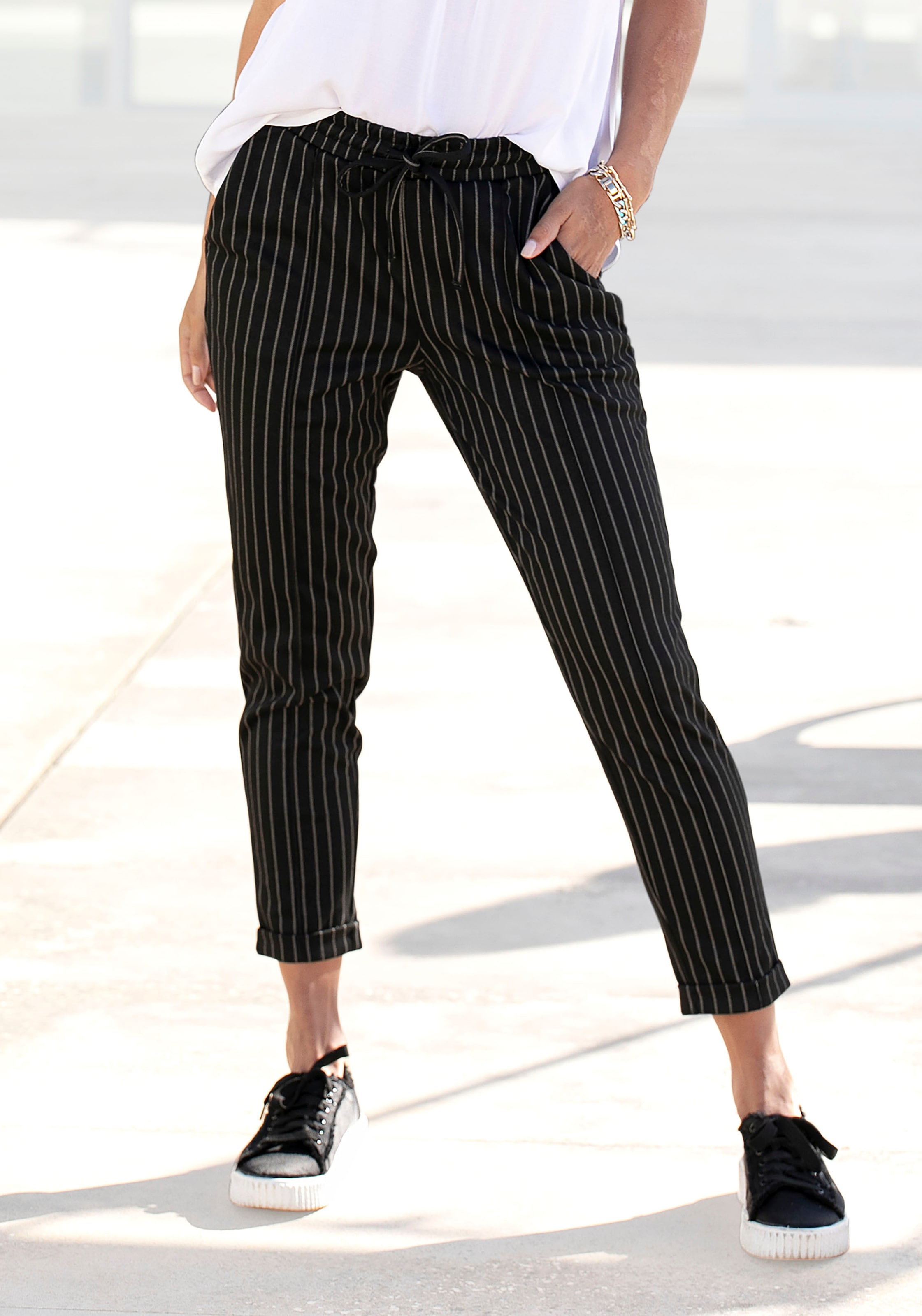 Image of Vivance Jogger Pants "aus bequemen Stretchstoff" mit Streifen, Schlupfhose, Stretch, Sommer, Schlupfhose