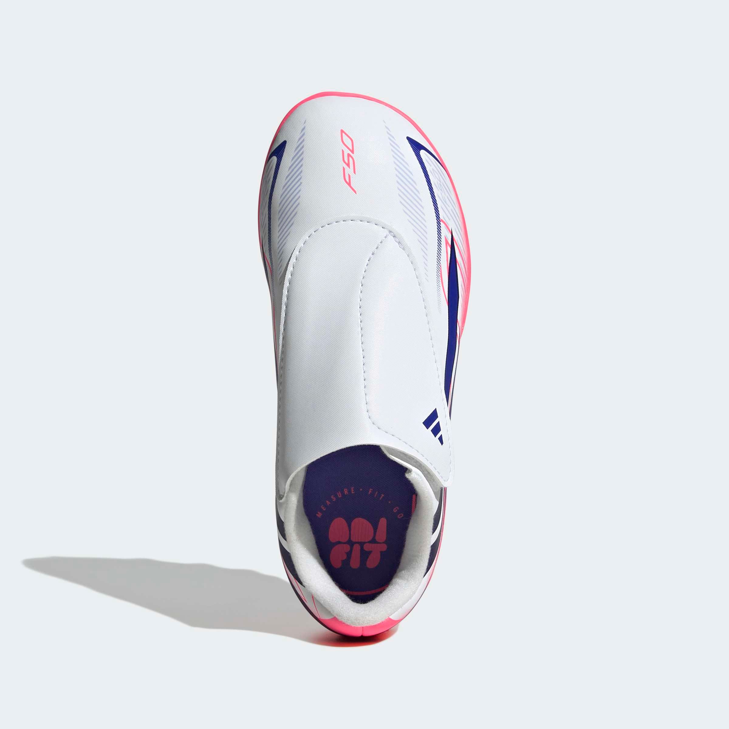adidas Performance Chaussure de football »F50 HYPERFAST CLUB KIDS , NATURRASEN/GEMISCHTE BÖDEN, KLETTVERSCHLUSS«  adapté à de nombreux types de sols, pour adolescents et enfants