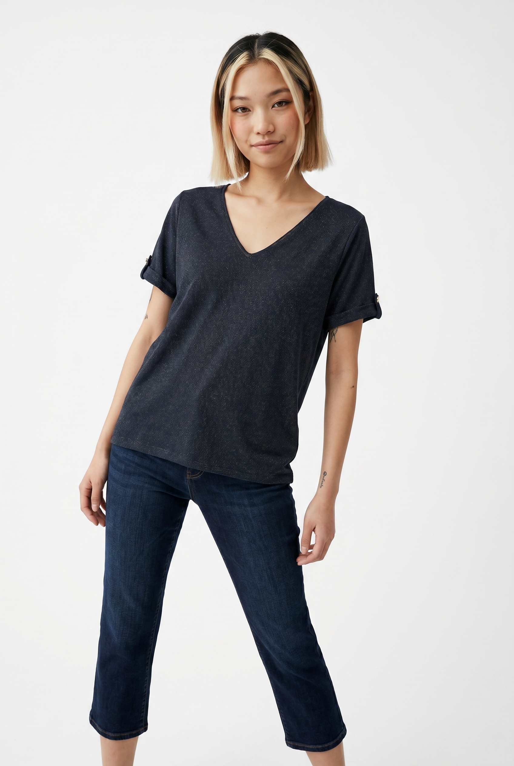 Image of Vero Moda Kurzarmshirt "VMBAILEY S/S V-NECK T-SHIRT JRS BTQ GA"