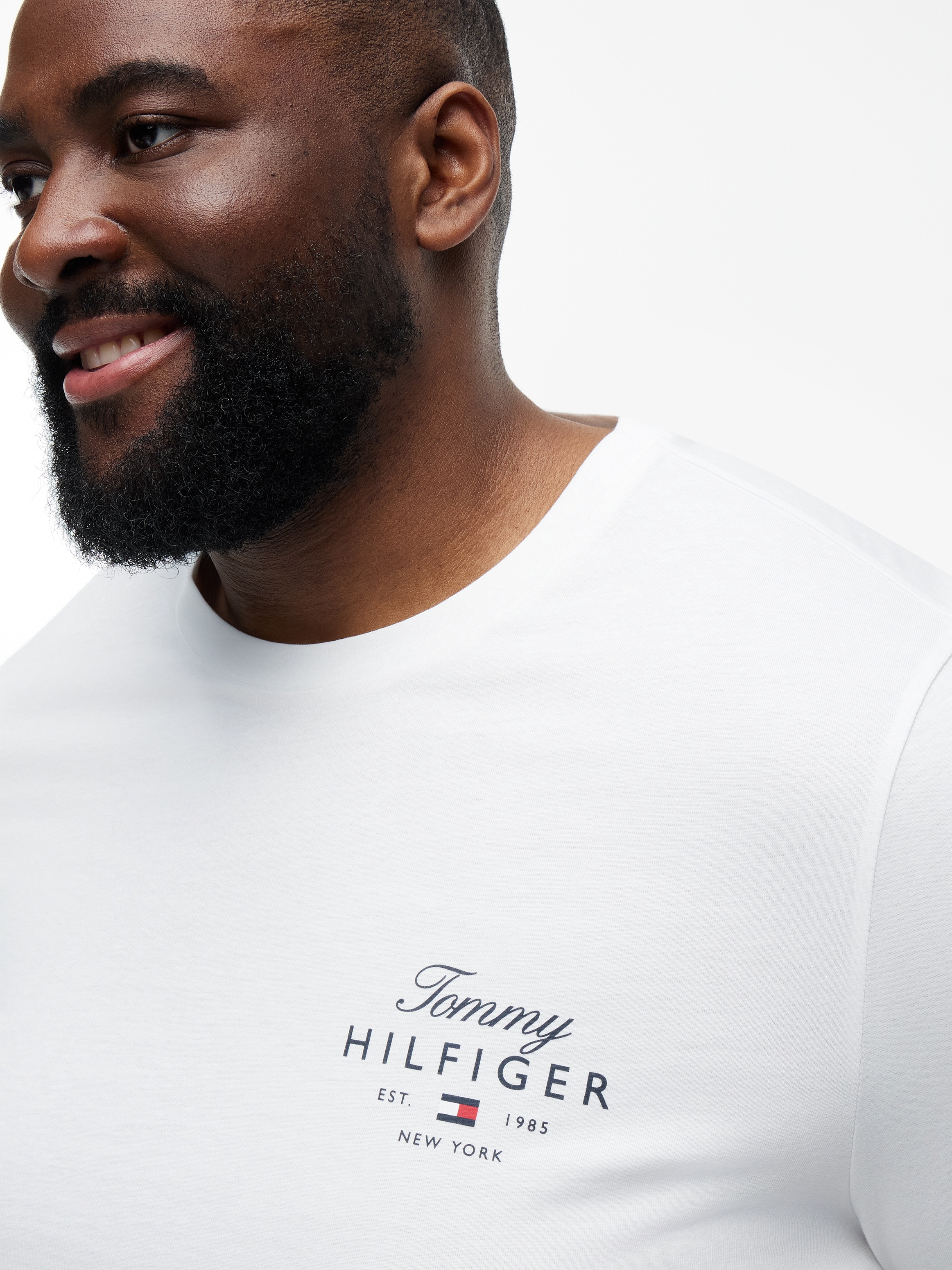 Tommy Hilfiger Big & Tall T-Shirt »BT-SCRIPT STACK« Grosse Grössen, aus Jersey mit Logo