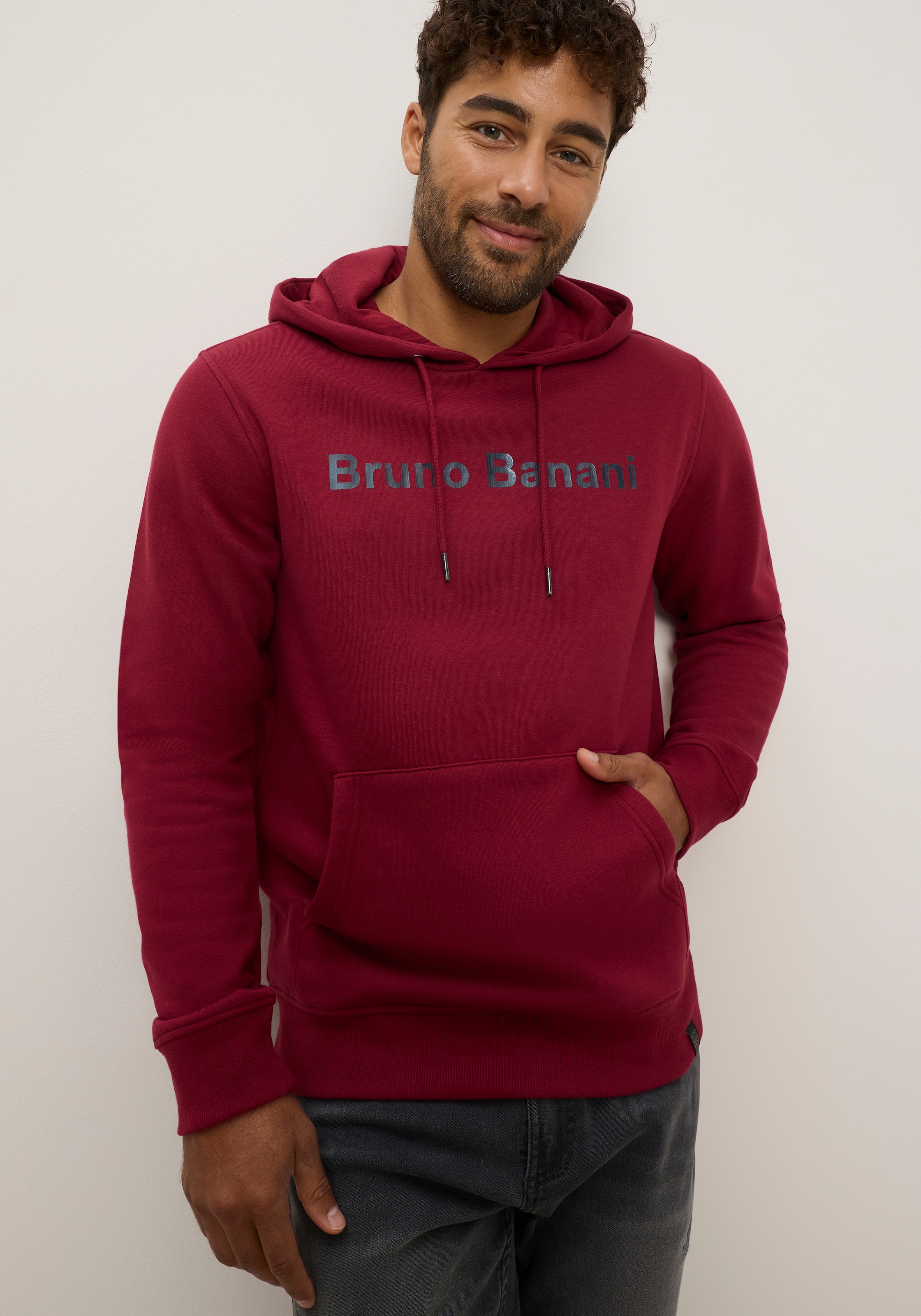 Image of Bruno Banani Kapuzensweatshirt, Ausdrucksstarker Print trifft auf lässigen Komfort
