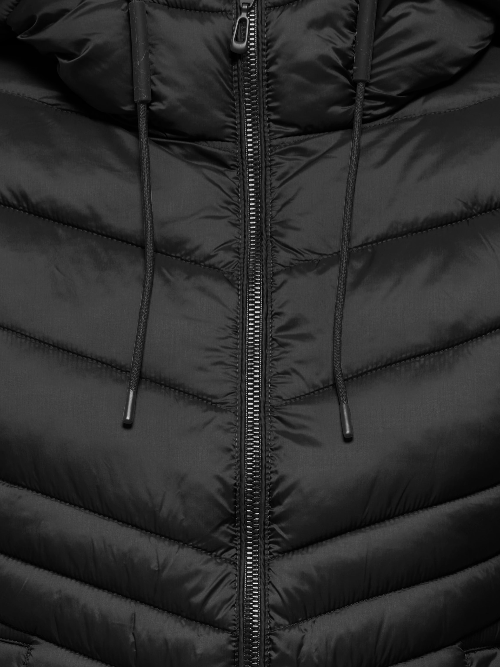 ONLY Veste matelassée »ONLMIMI HOOD JACKET CC OTW« avec capuche fibre synthétique