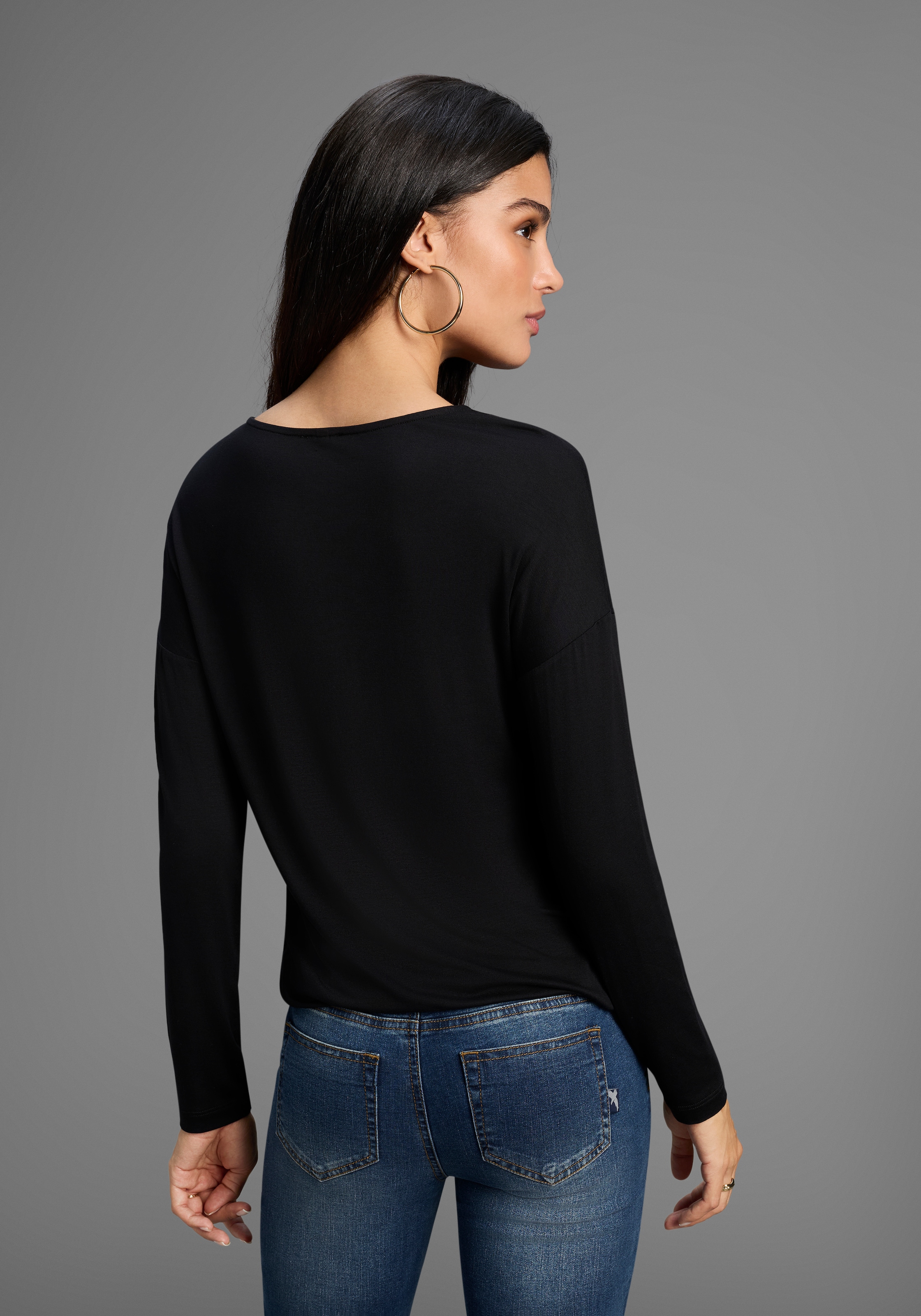 Laura Scott Longsleeve, mit grafischem Folien-Druck - NEUE KOLLEKTION