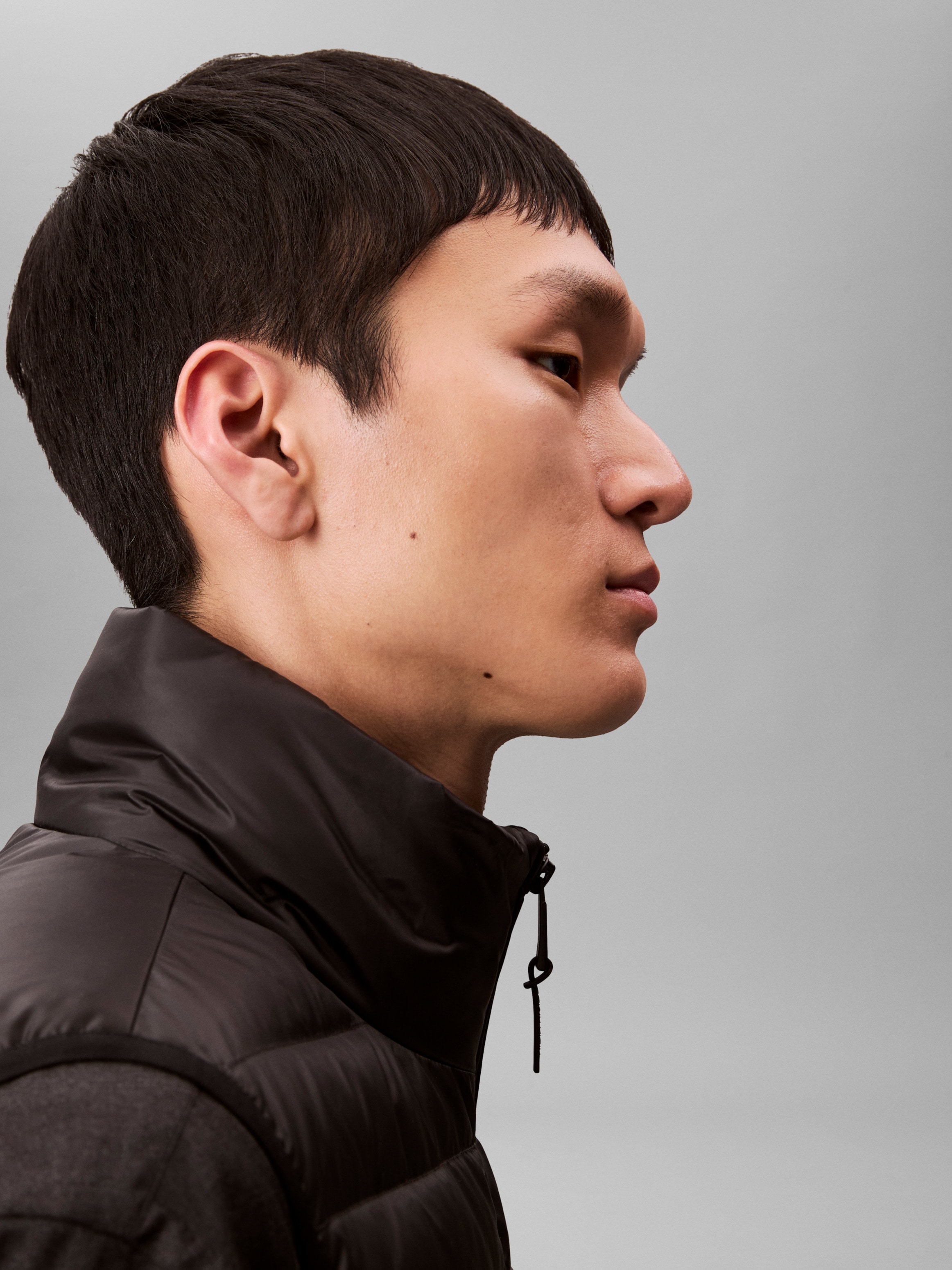 Calvin Klein Gilet matelassé »SLVLSS LT WT NYLON PUFFER VEST« Mit Rundhalsausschnitt