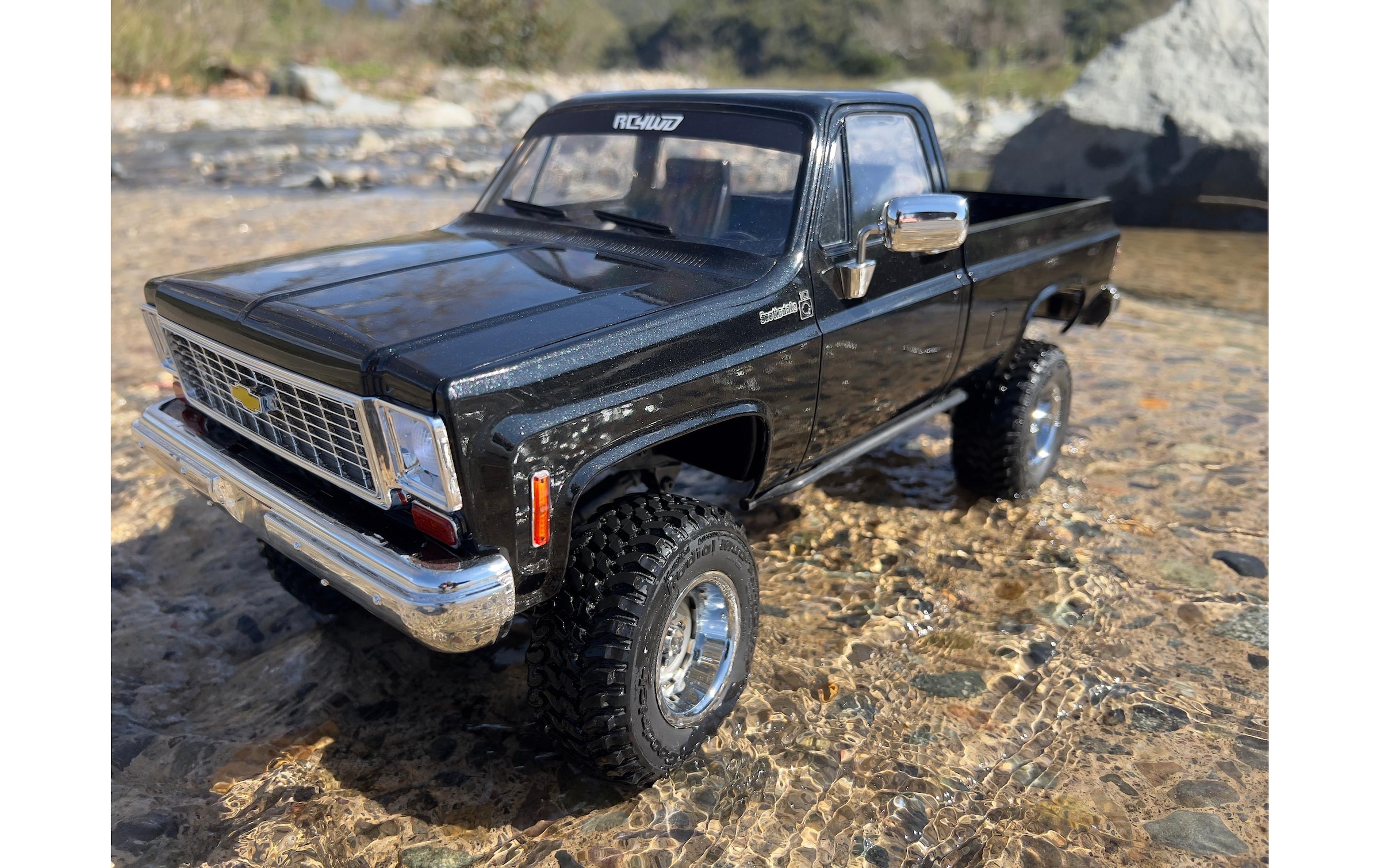 RC-Monstertruck »RC4WD Trail Finder 2 LWB Chevy K10 Schwarz RTR,«, Lackiert