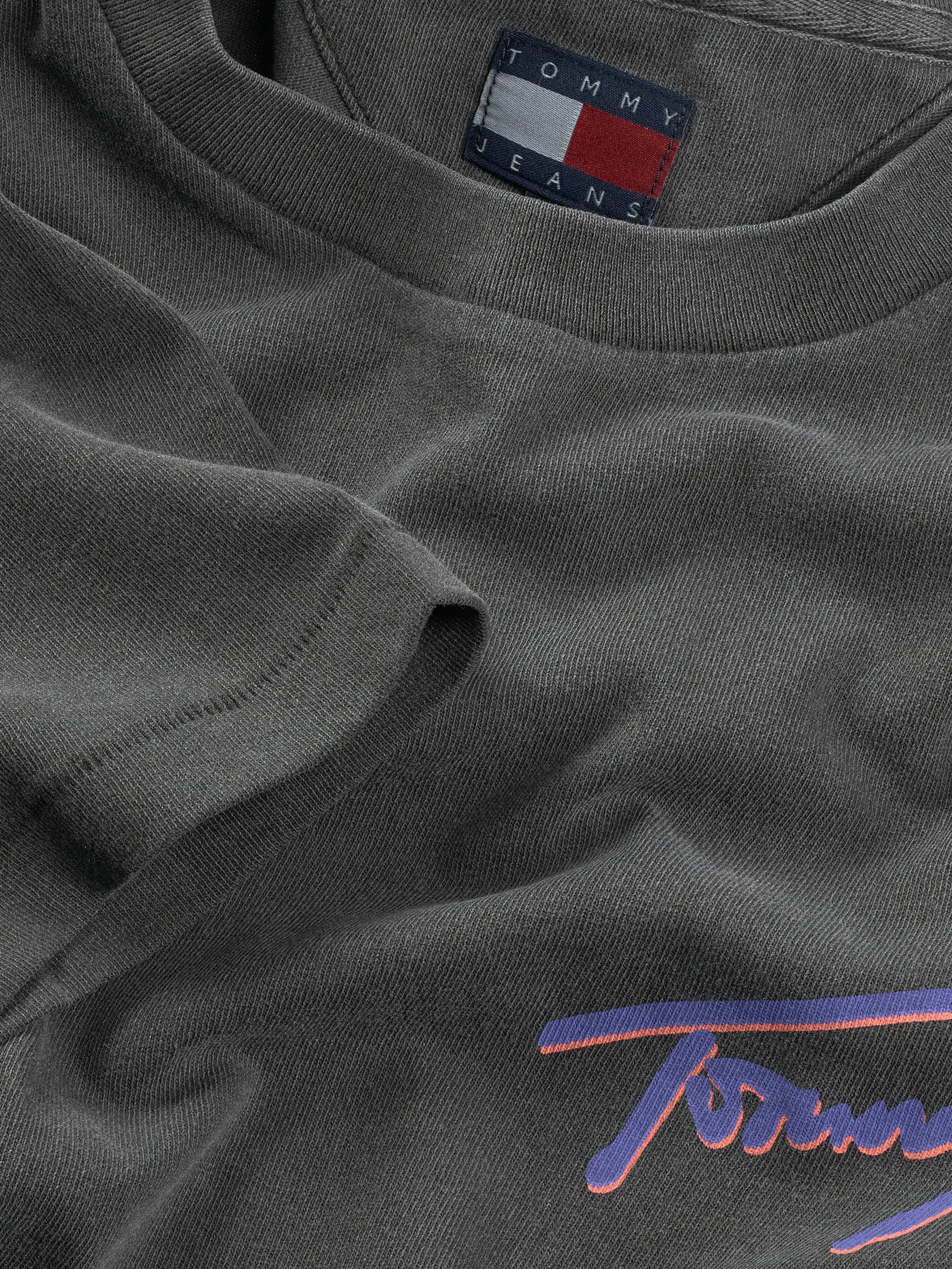 Tommy Jeans T-Shirt »TJM RLX FADED GRAPHIC TEE EXT«, mit grossem Rückendruck