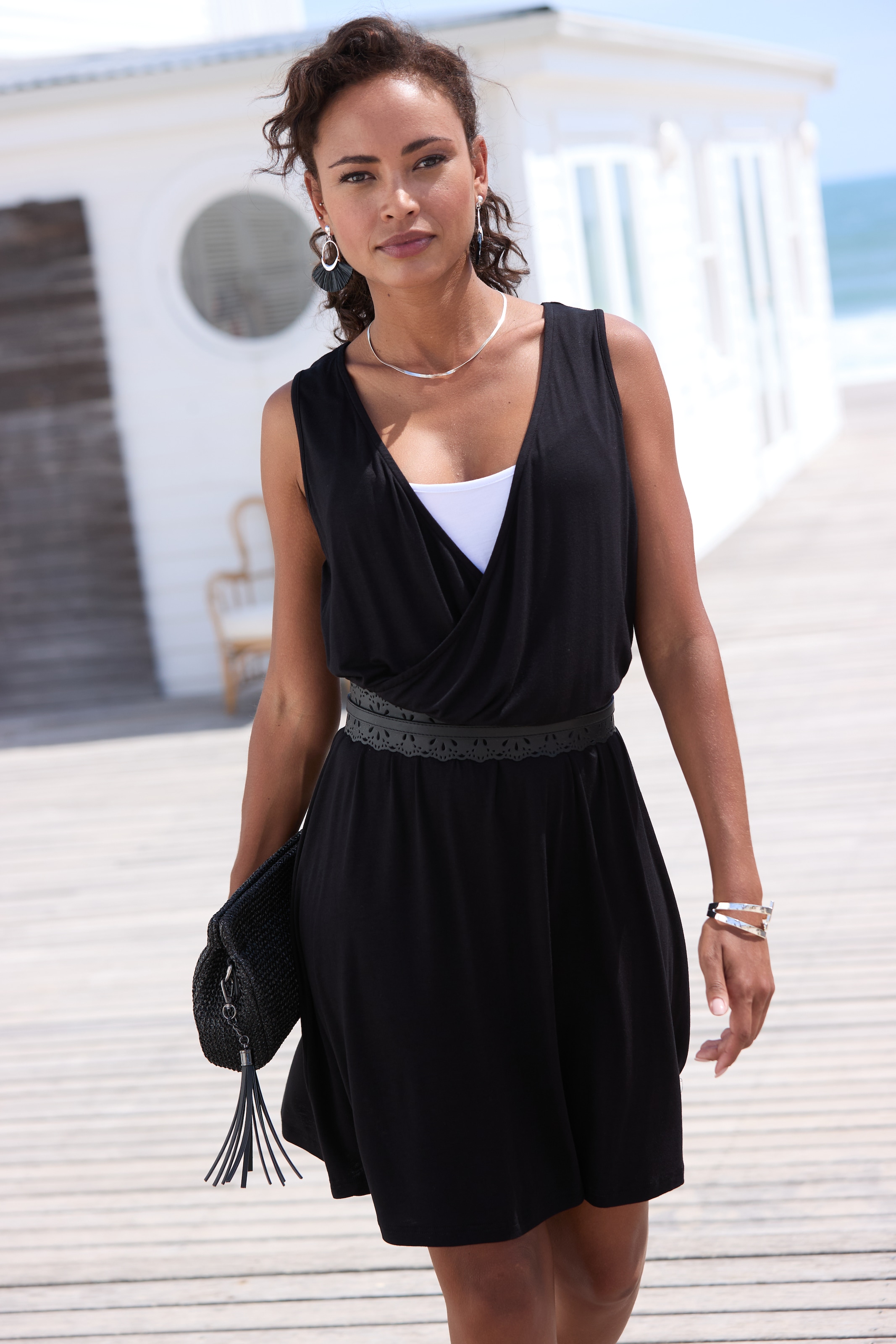 LASCANA Jerseykleid Ohne Taschen mit zweilagiger Optik