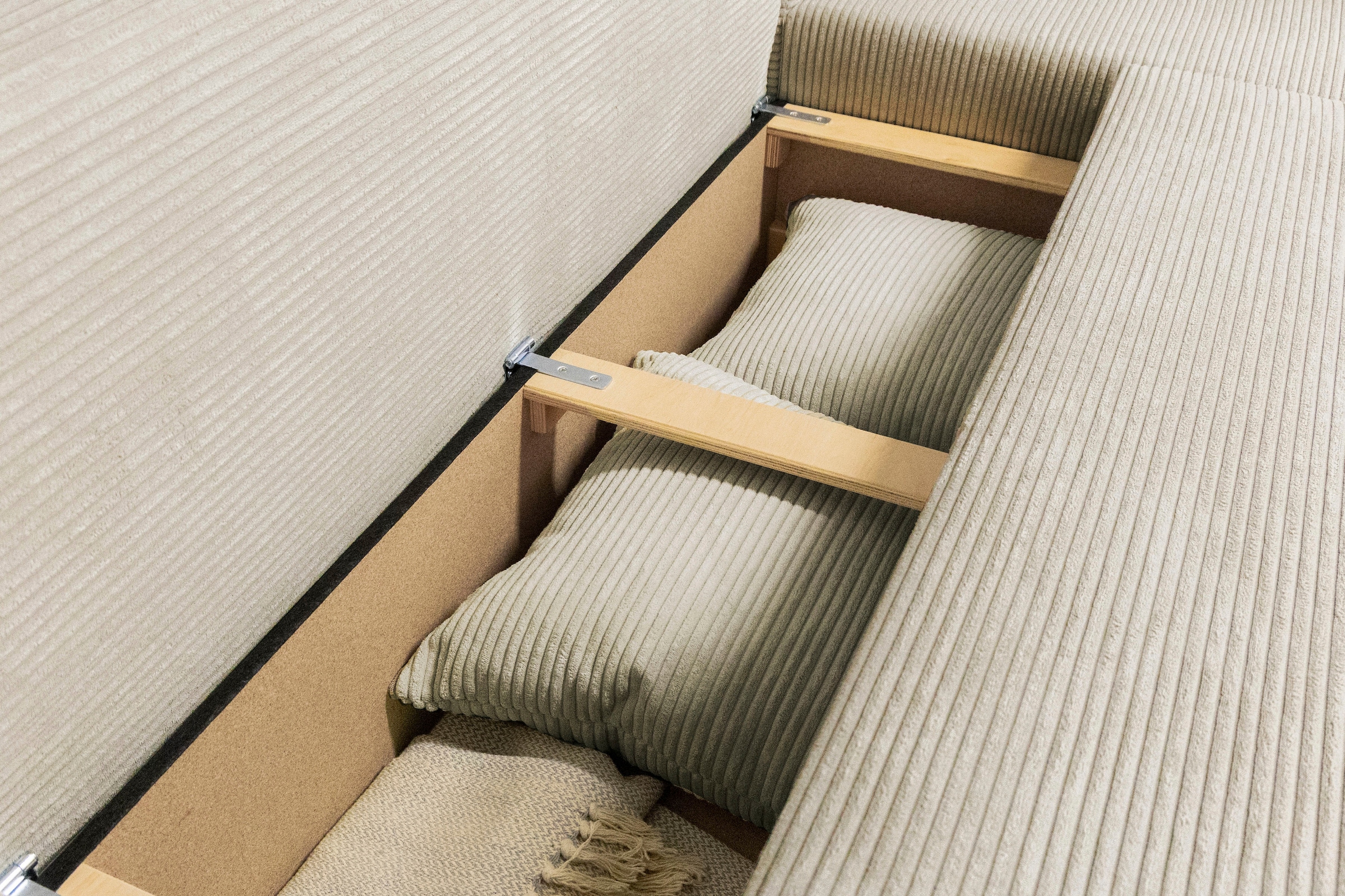 Jockenhöfer Gruppe Ecksofa »L-Form, B: 191 cm« mit Bettfunktion & Bettkasten