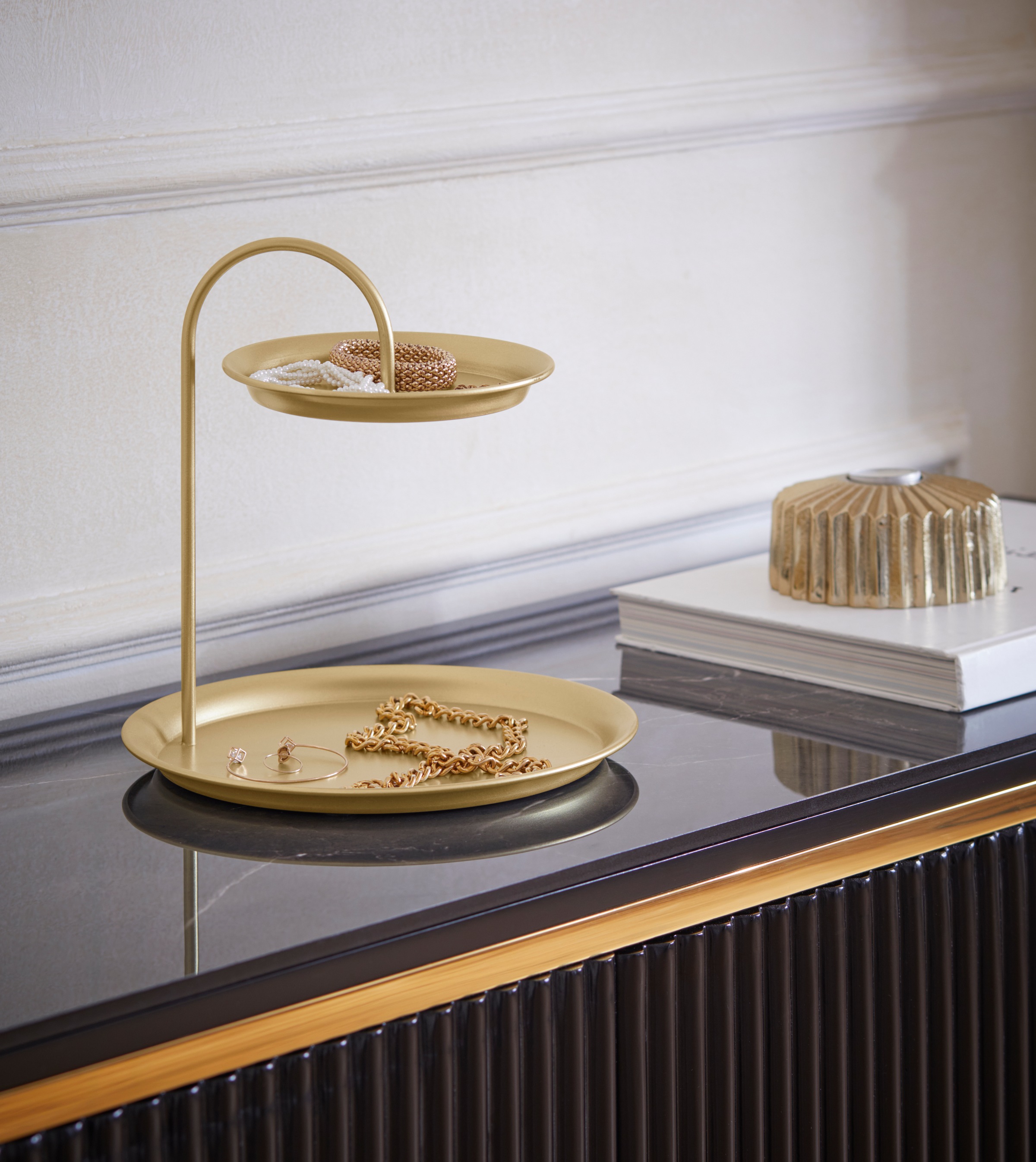 Image of Guido Maria Kretschmer Home&Living Schmuck Etagere, (1 St.), goldfarben bei Ackermann Versand Schweiz