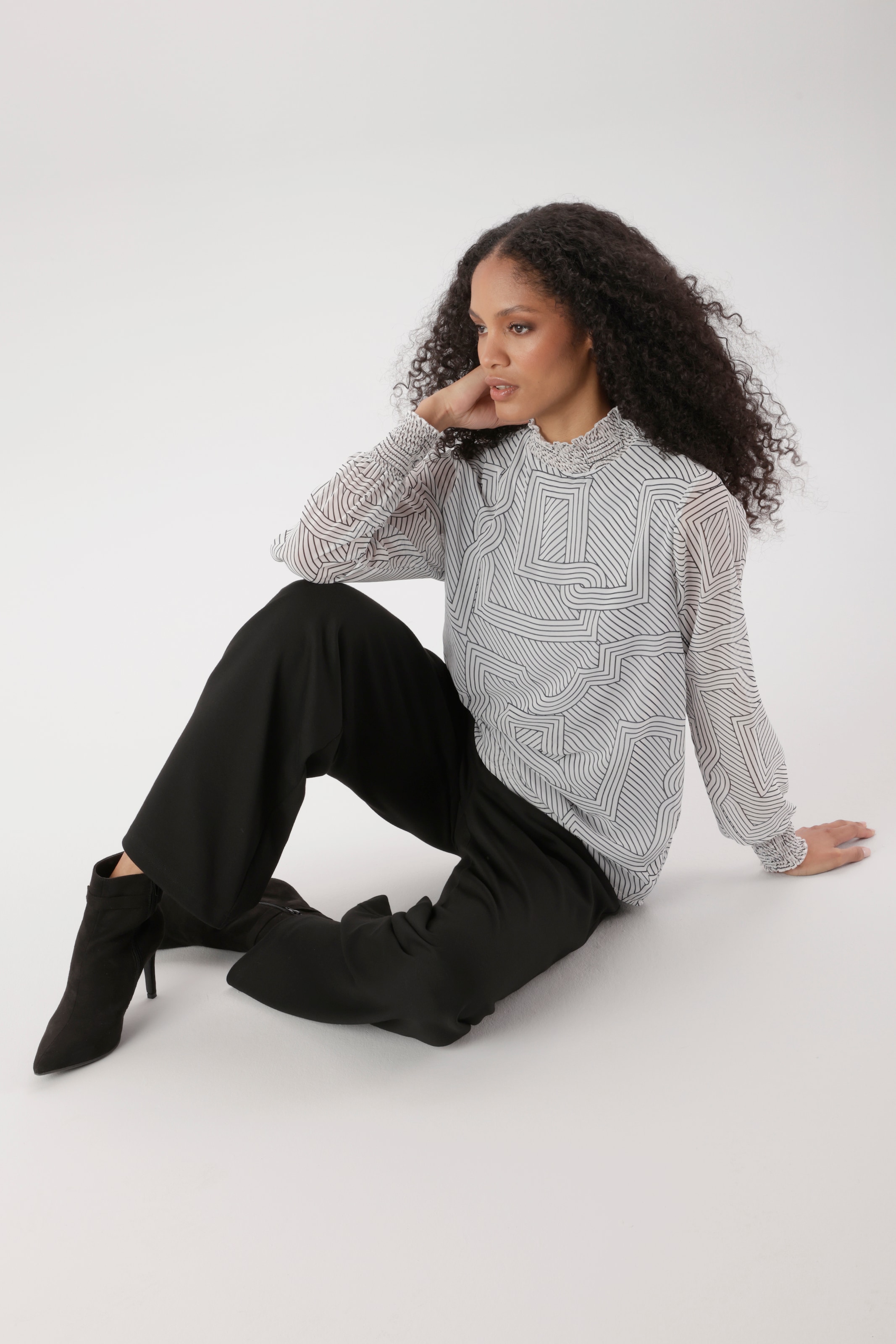 Aniston SELECTED Blouse en mousseline fermeture au dos du cou par deux boutons - NOUVELLE COLLECTION