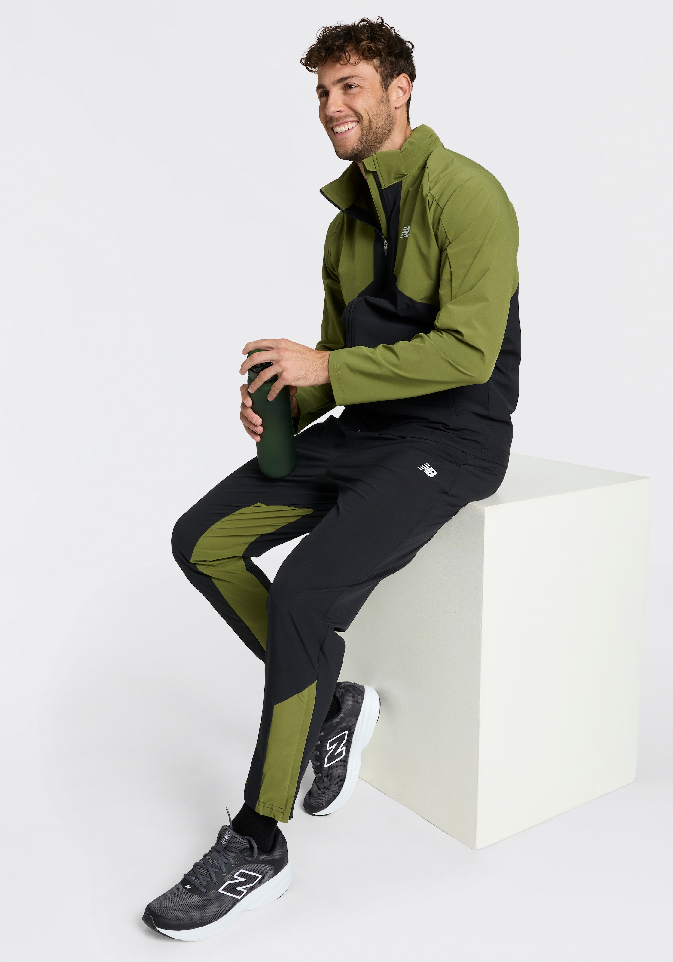 New Balance Trainingshose »UTILITY STRETCH WOVEN PANT«  Trainingshose für Fitness und Sportmode, sportlicher Stil