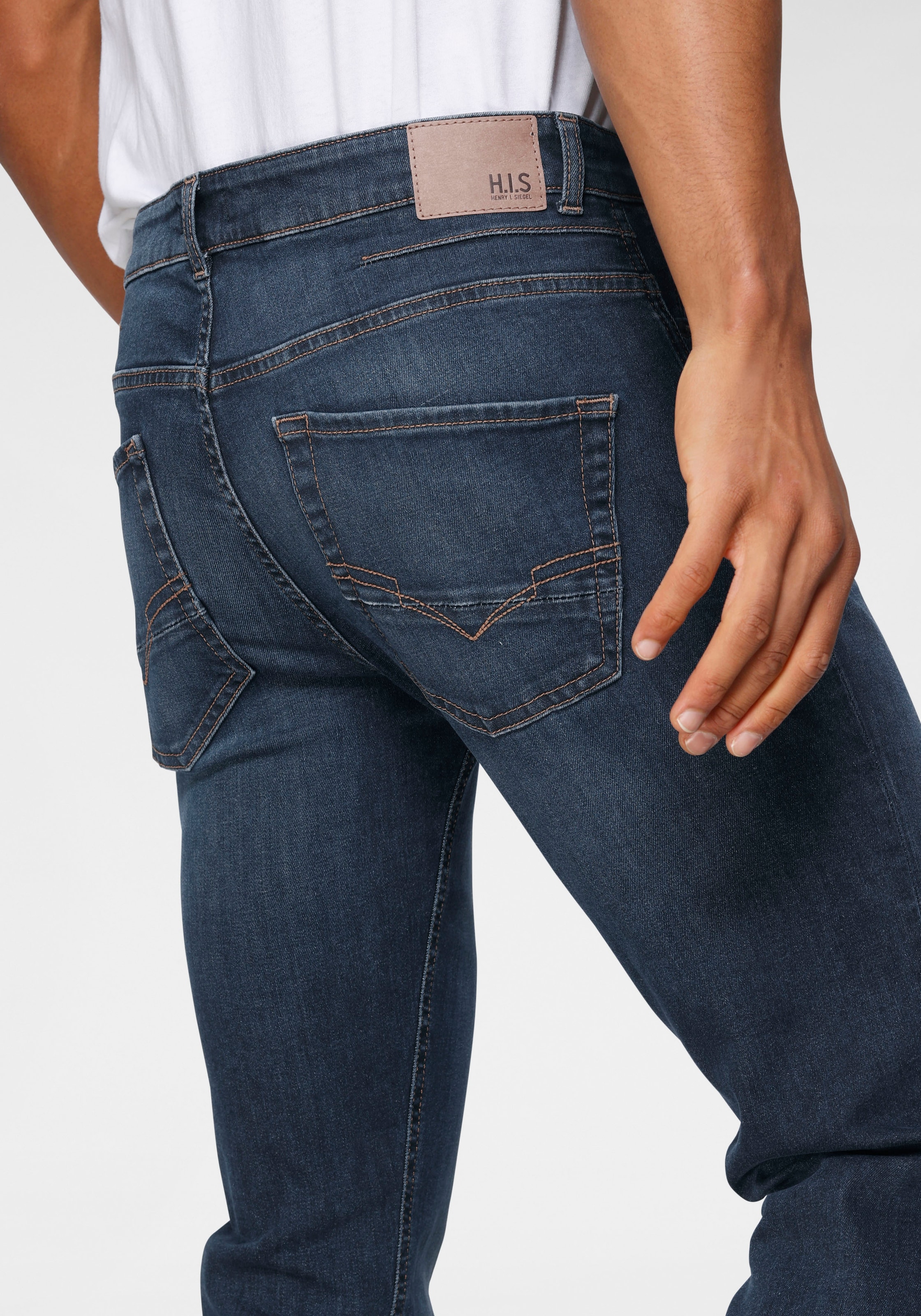 H.I.S Straight-Jeans »DALE«, Ökologische, wassersparende Produktion durch Ozon Wash