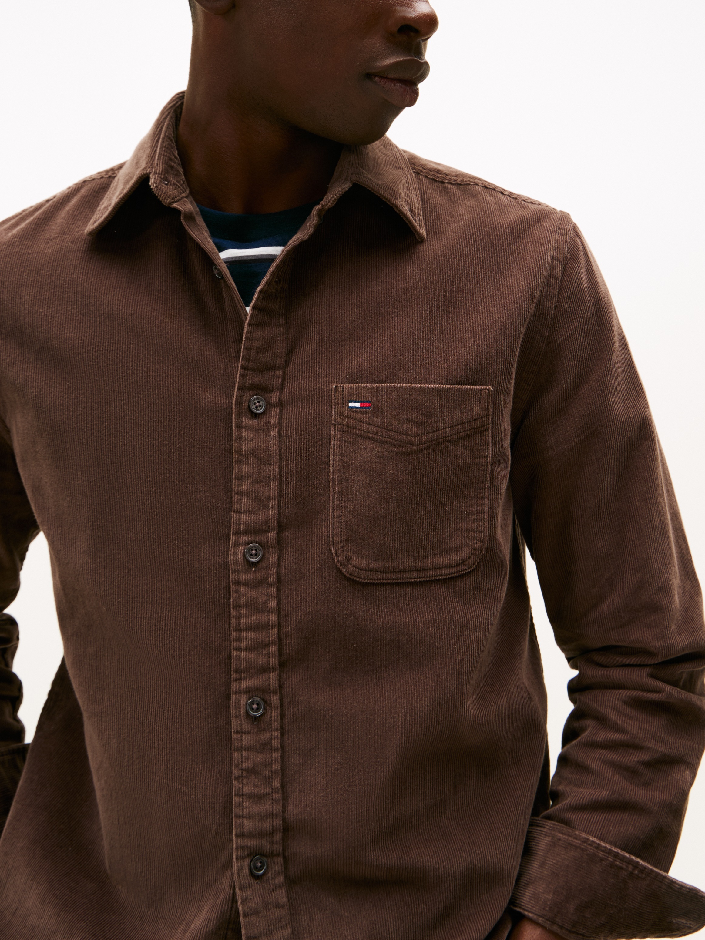 Tommy Jeans Langarmhemd »TJM BABY CORD« Kentkragen, regular fit