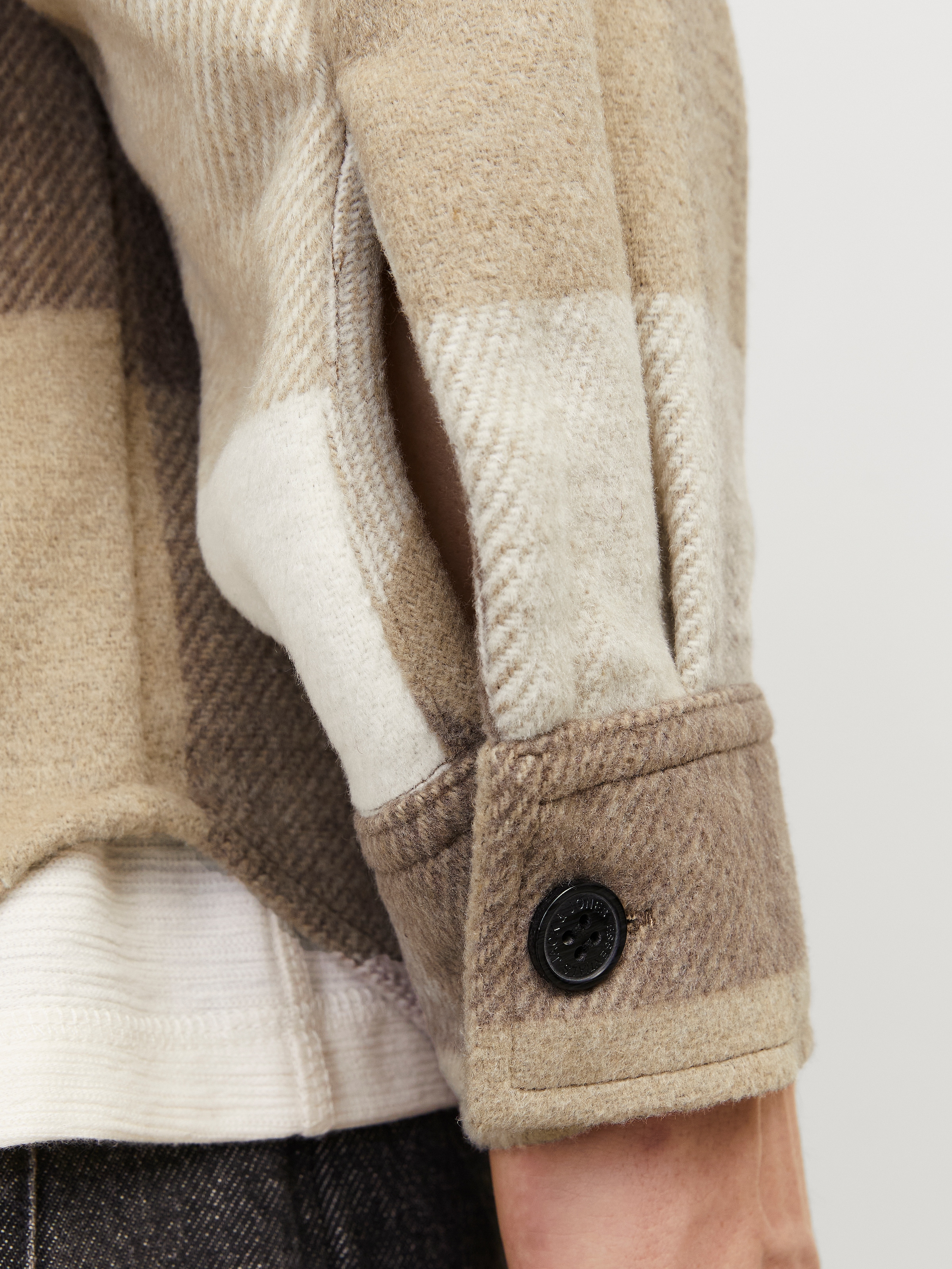 Jack & Jones Langarmhemd »JJEBRADLEY OLLIE OVERSHIRT LS NOOS«, mit Brusttaschen