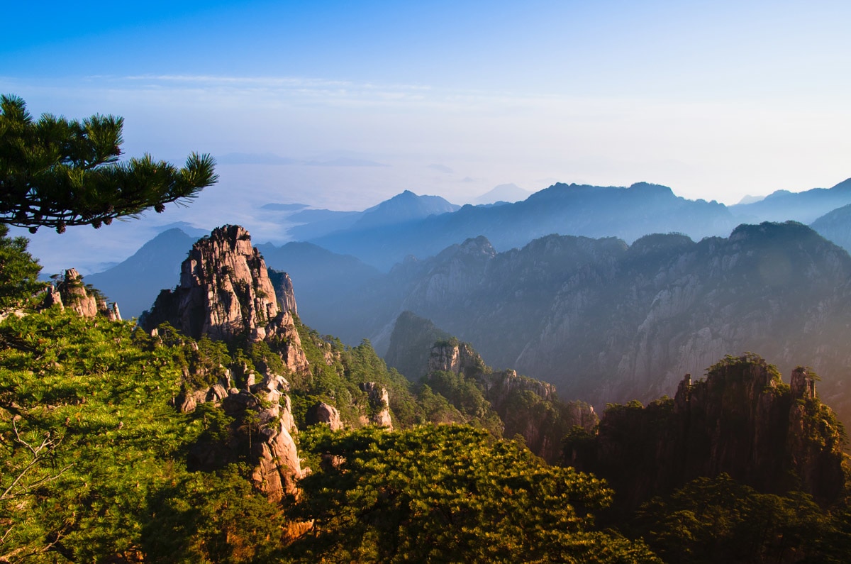 Image of Papermoon Fototapete "Berg Huangshan"