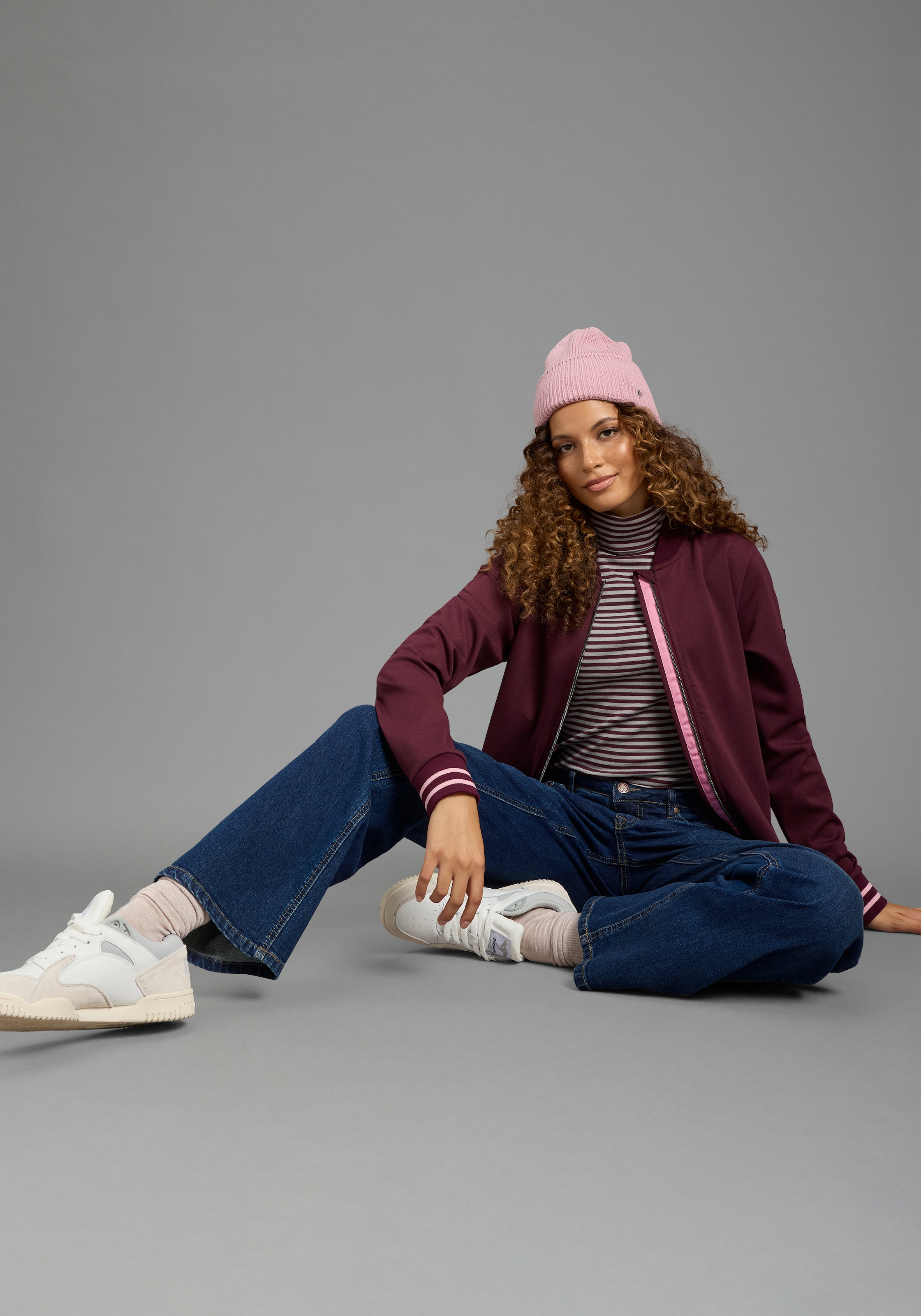 KangaROOS Blouson coupe mi-hanche, en jersey élastique