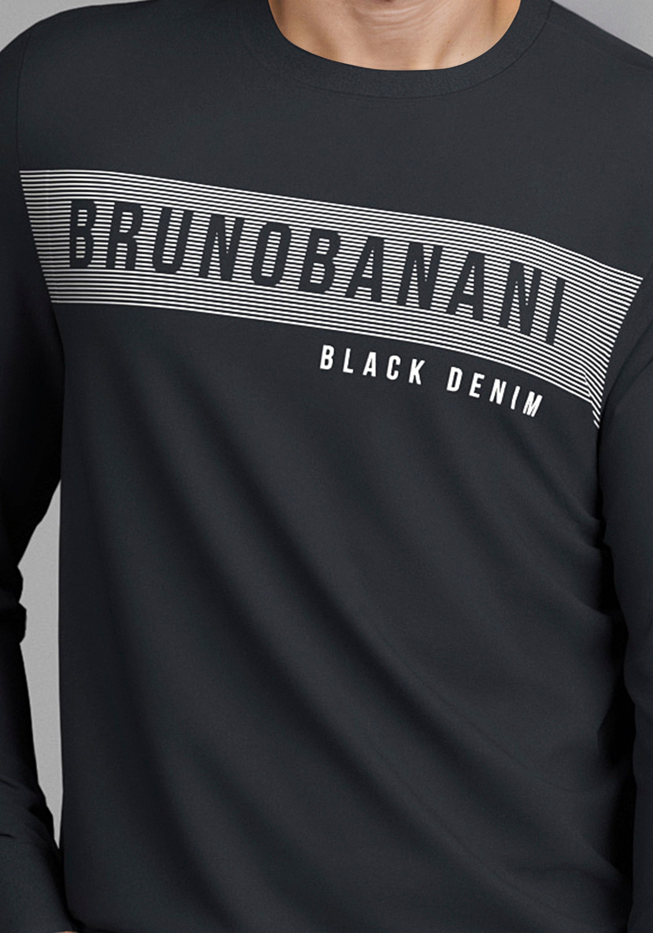 Bruno Banani Langarmshirt, schmal geschnitten, mit Marken Aufdruck