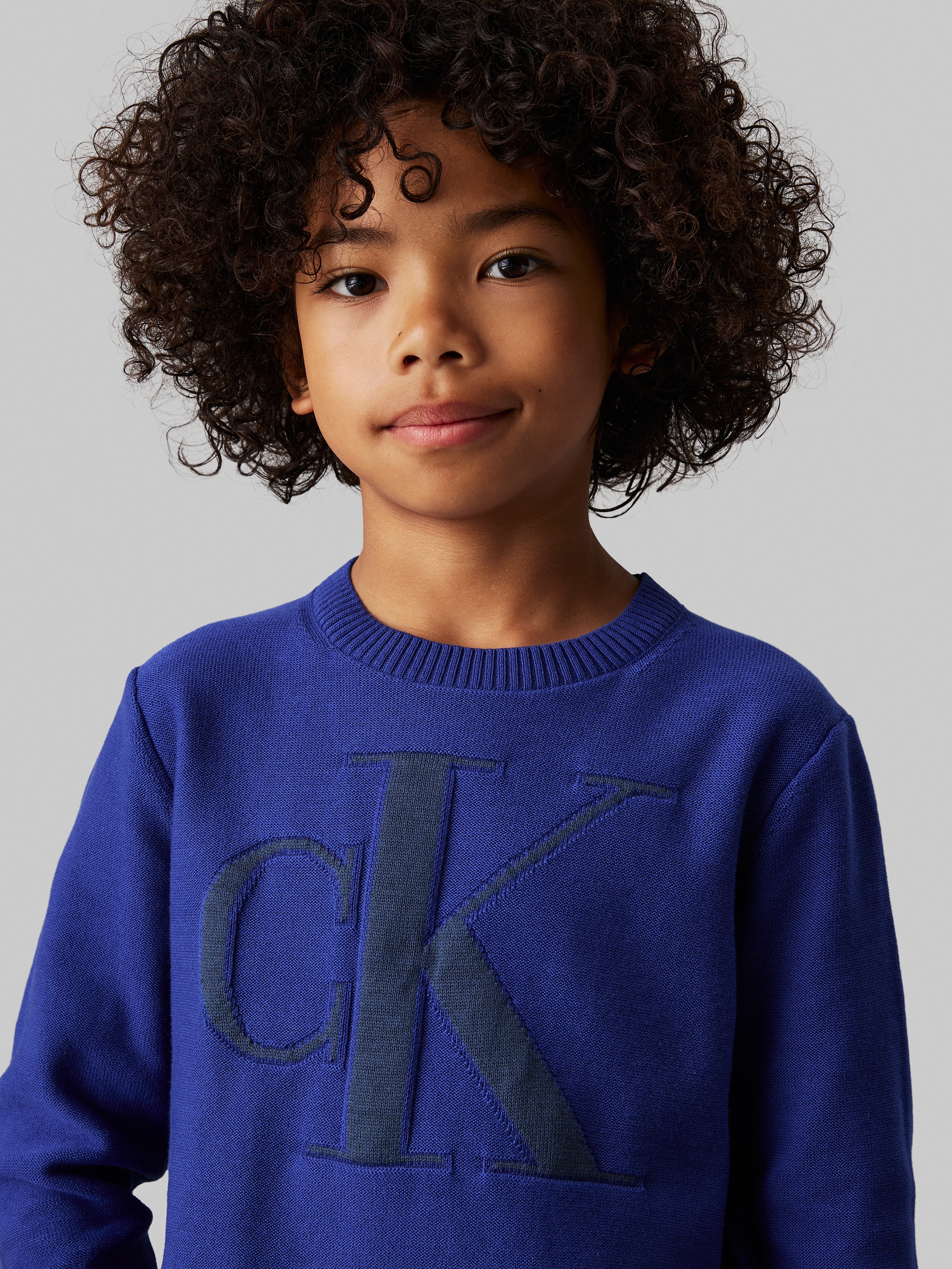 Rundhalspullover »Monogram Reg. Sweater«, für Kinder bis 16 Jahre und mit Logostickerei