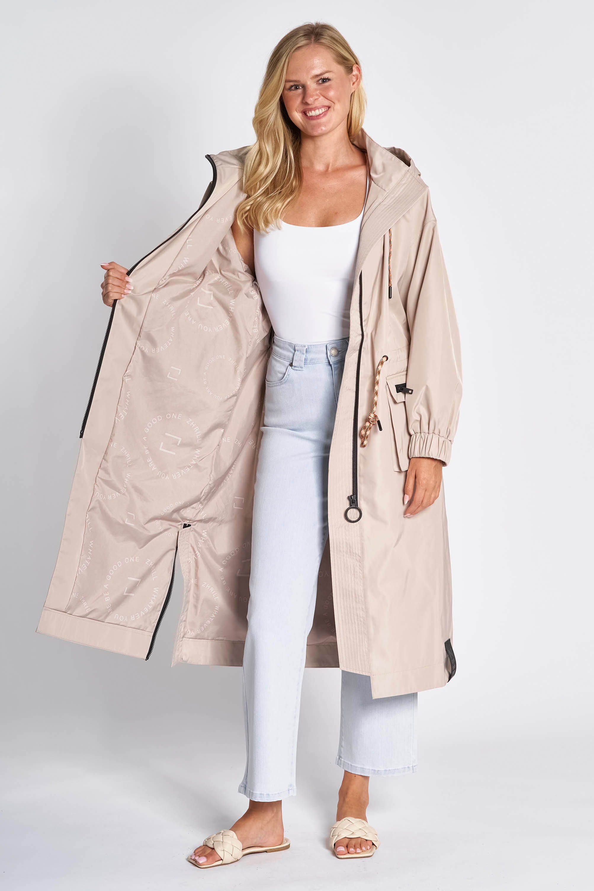 Zhrill Allwetterjacke »AILA«, mit Kapuze, mit seitlichen Eingrifftaschen und Kapuze