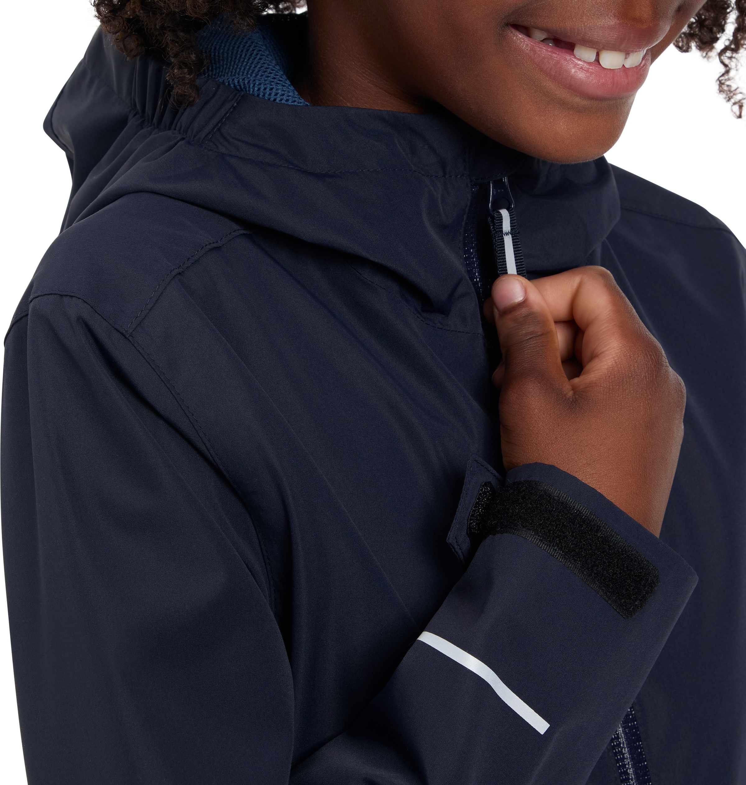McKINLEY Veste d'extérieur »MÄ.-FUNKTIONS-JACKE ALLALIN LT G« avec technologie AQUAMAX, avec doublure en filet, avec protection de menton