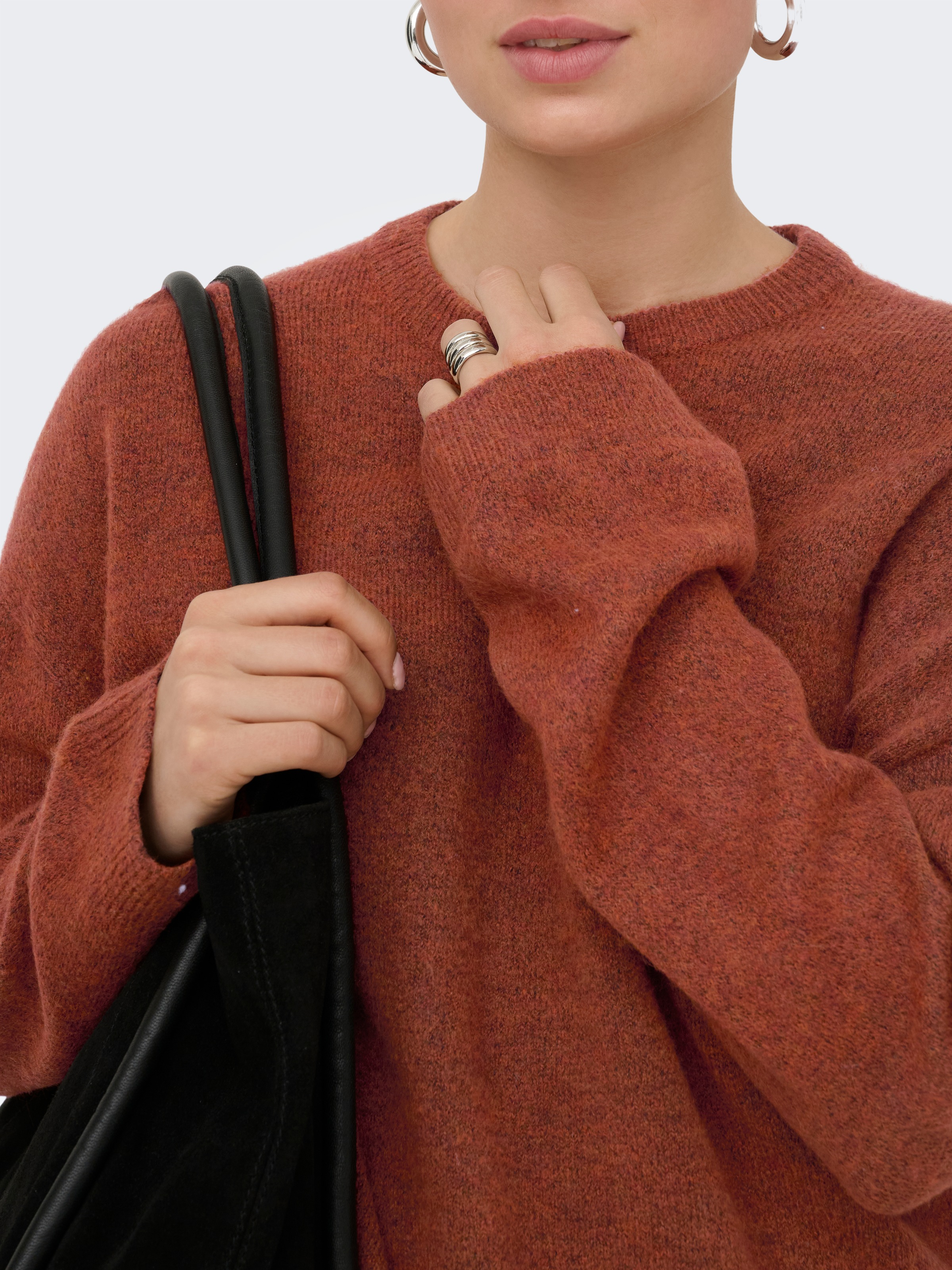 ONLY Pull à col rond »ONLSIMONI L/S O-NECK PULLOVER KNT NOOS« mélange de matériaux, coupe régulière