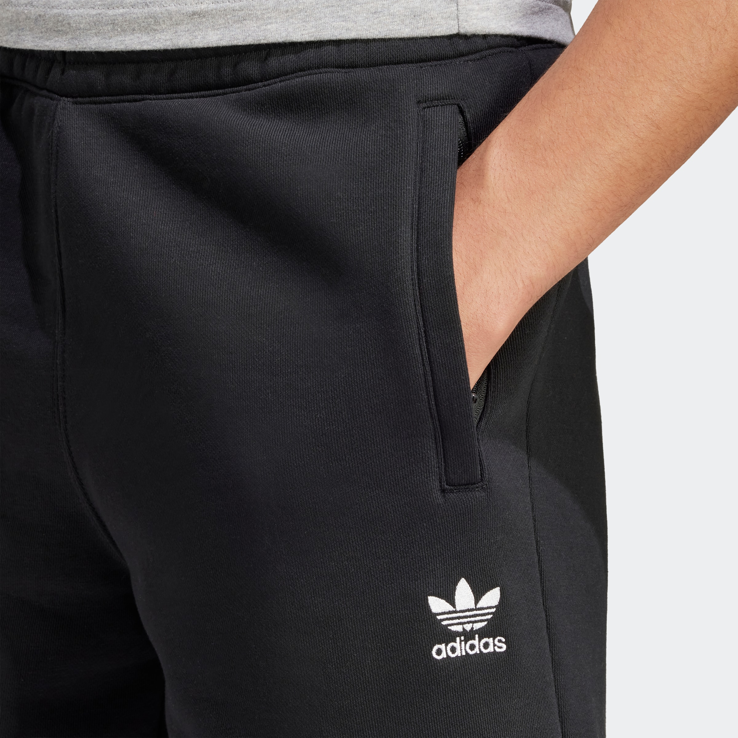 adidas Originals Shorts »ESSENTIAL SHORT«, (1 tlg.)