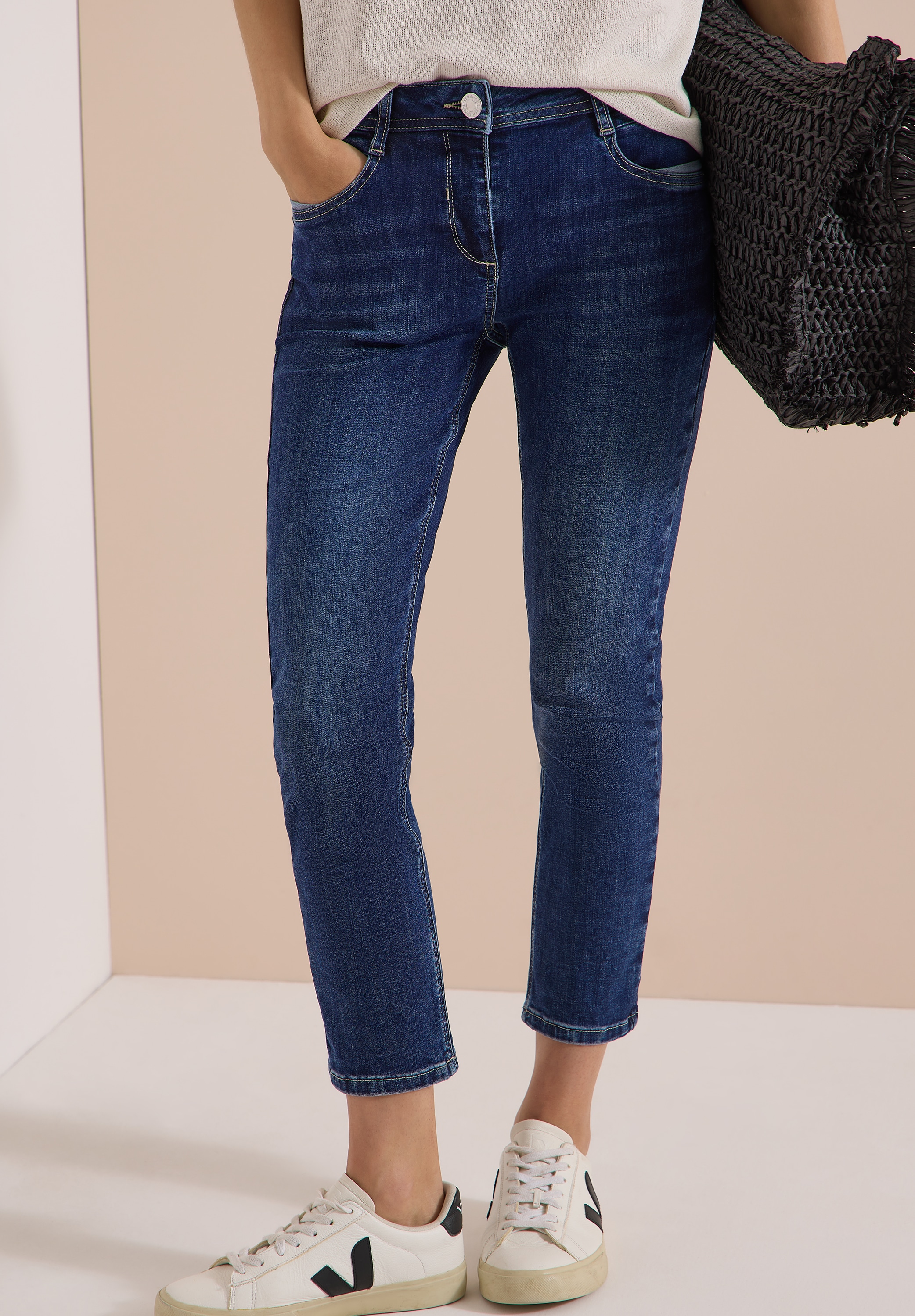 Cecil Slim-fit-Jeans »Style Scarlett« mit Reissverschluss, Stretchanteil, ideal für warme Tage