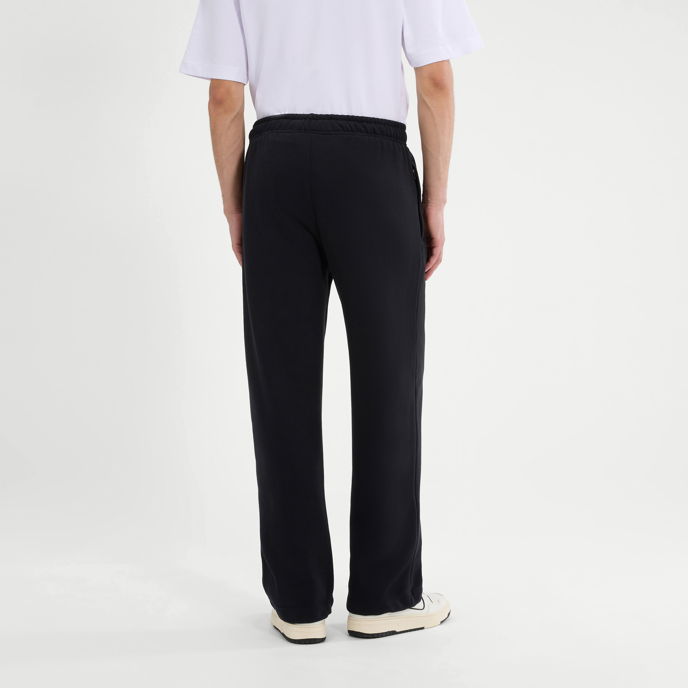 Image of Ellesse Jogginghose "PAULLO JOG PANT" sportlicher Stil, für sportliche Aktivitäten und Freizeit
