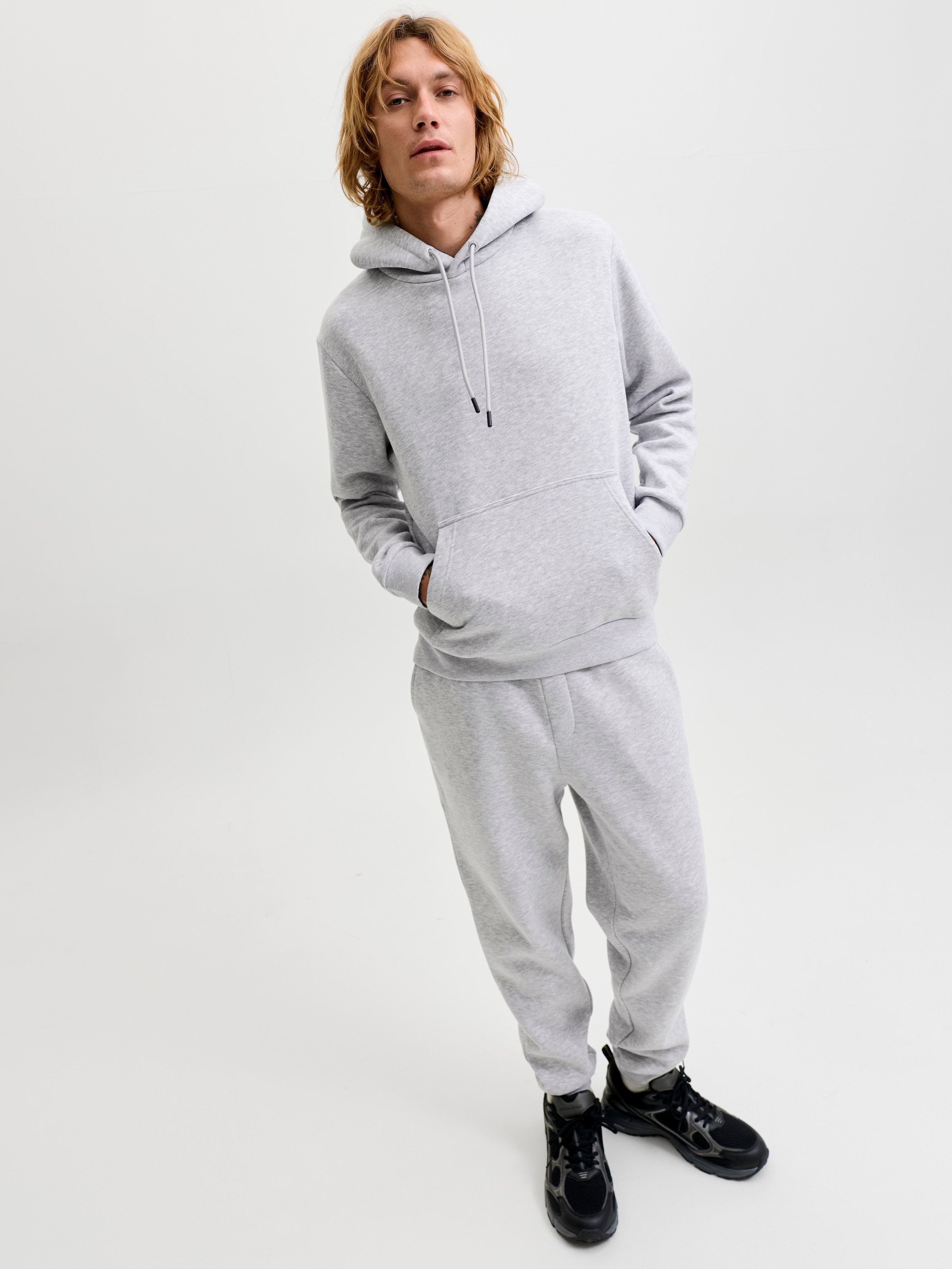 Jack & Jones Sweat à capuche »JJEBRADLEY SWEAT HOOD SET MP«, 2 Materialmix, locker geschnitten
