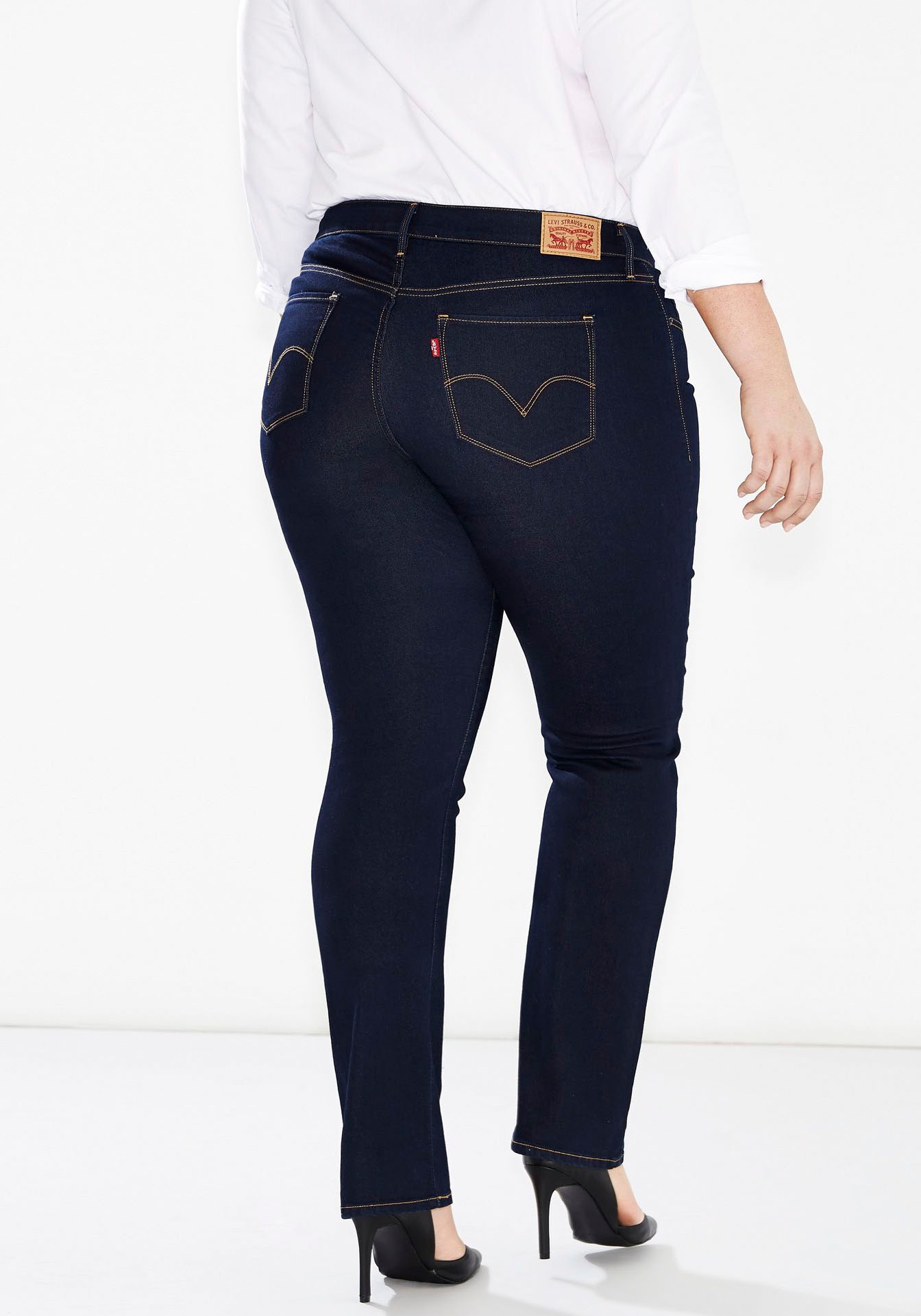 Levi's® Plus Straight-Jeans »314 Shaping Straight«, in Baumwoll-Stretch