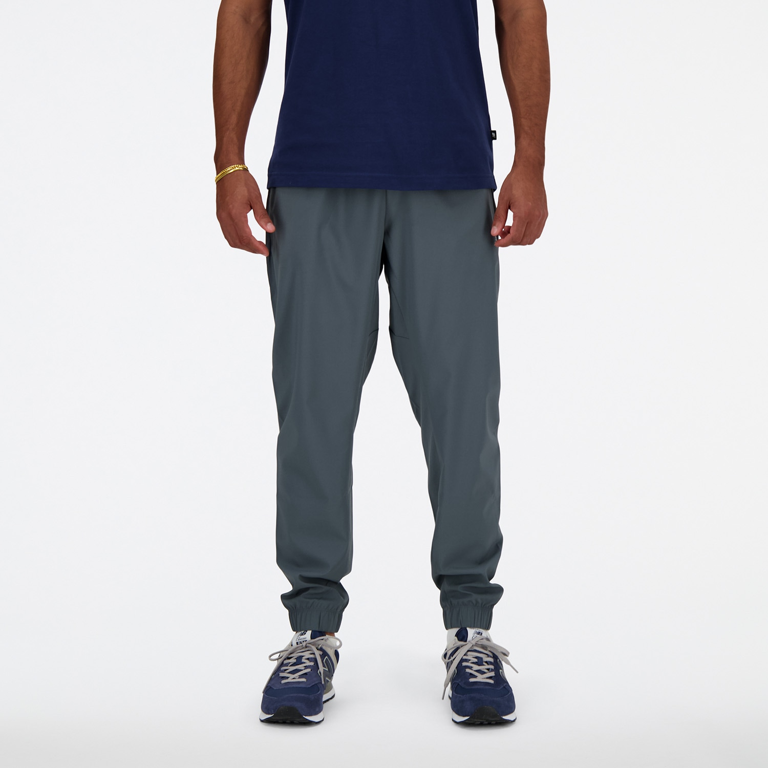 New Balance Trainingshose »SPORT ESSENTIALS WOVEN JOGGER«