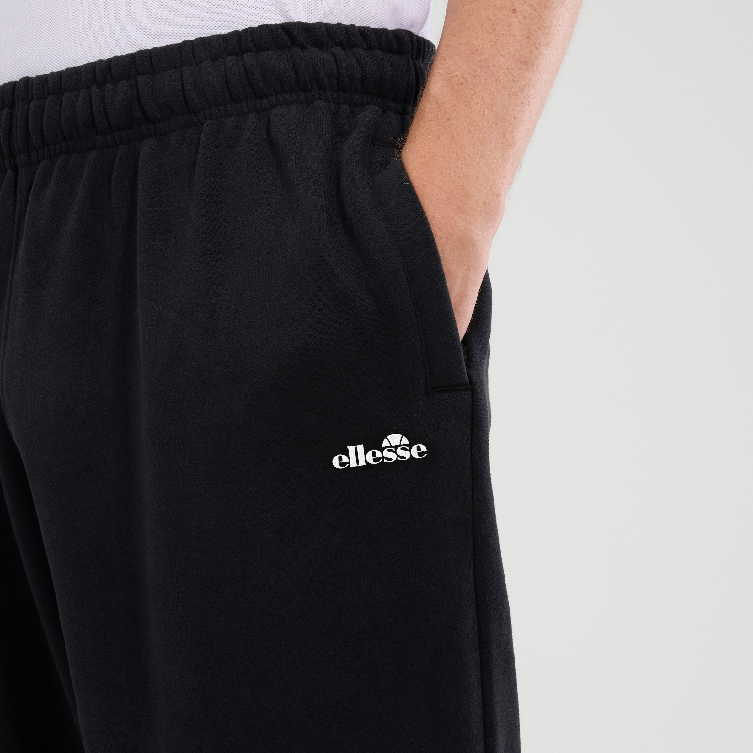 Ellesse Jogginghose »ORVINIO JOG PANT«  für Erwachsene, komfortabler Schnitt