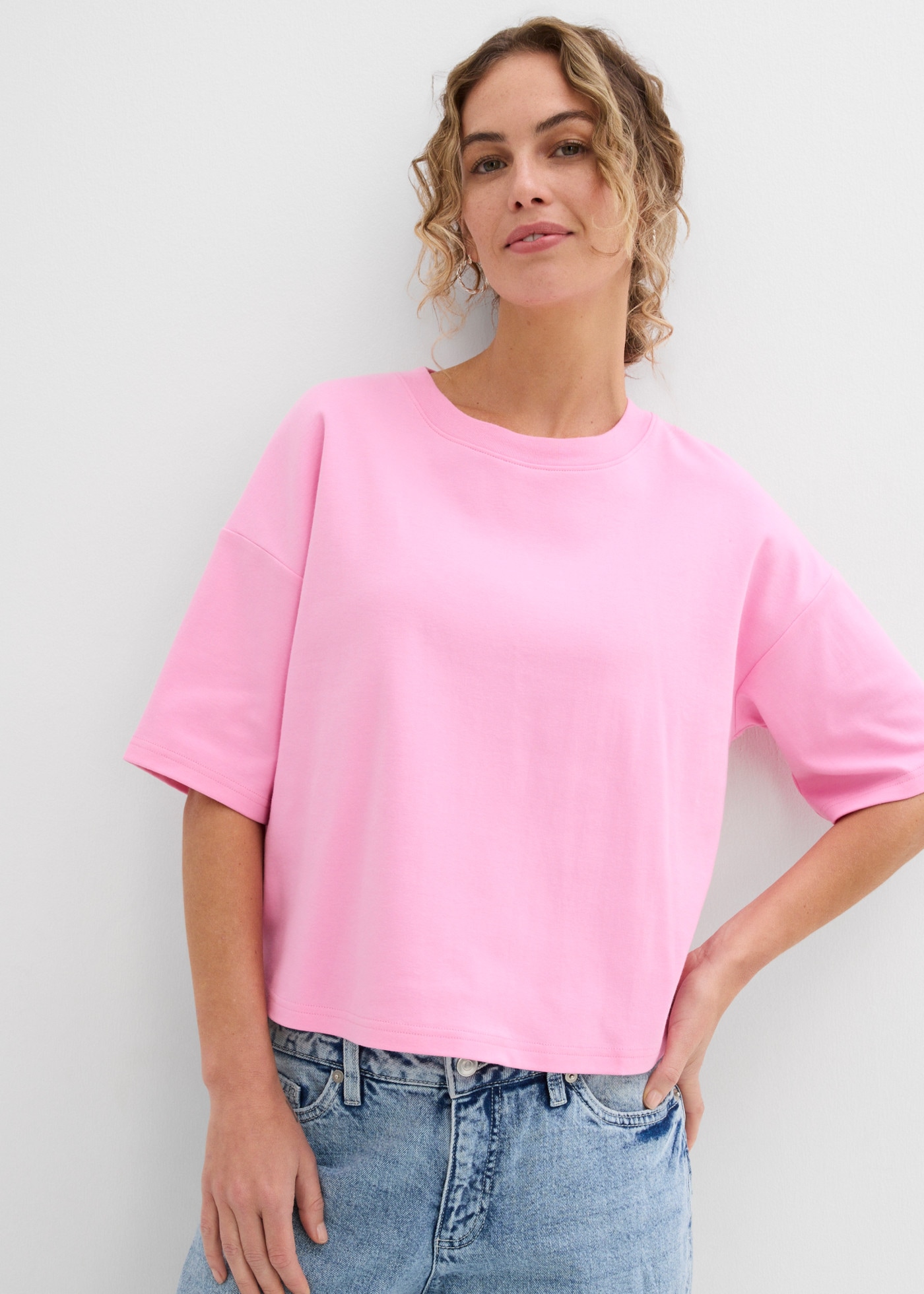 Image of bonprix T-Shirt Oversize-Style, mit Rundhalsausschnitt, aus Baumwolle